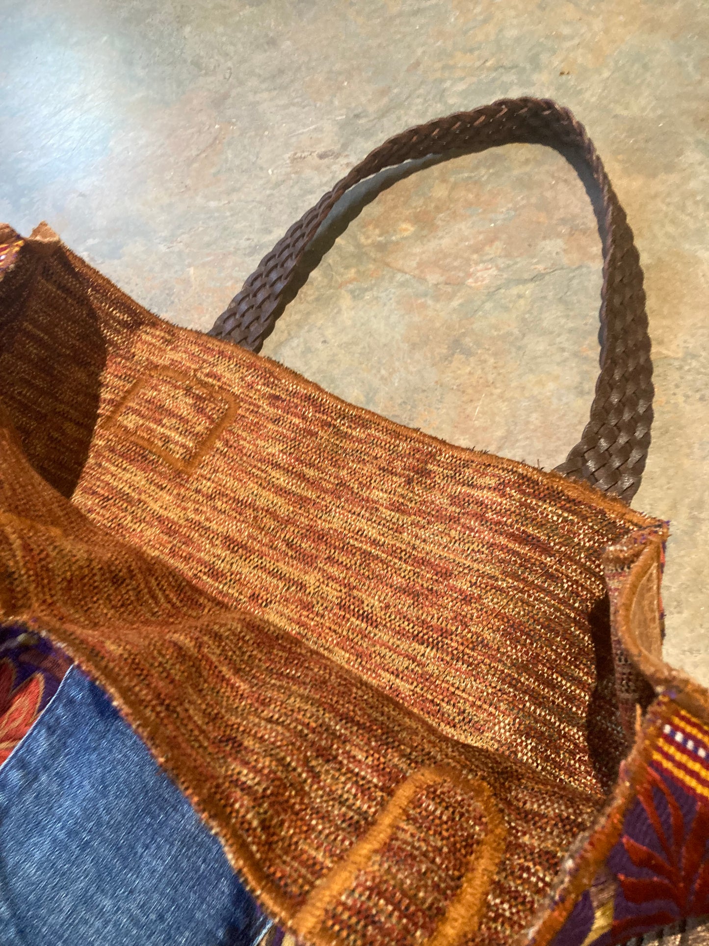 CHRISTI / Embroidered Tote