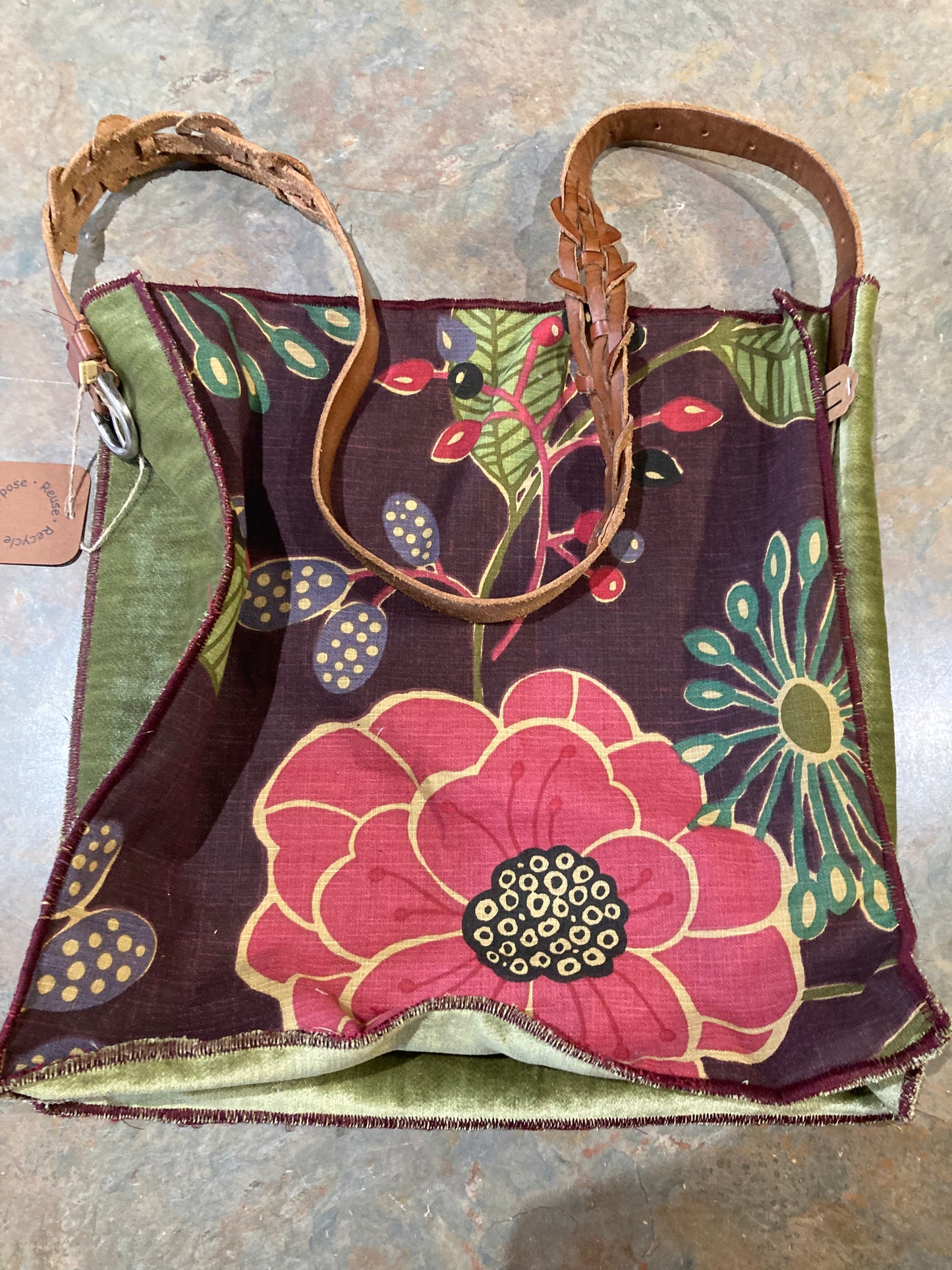 LYNNE / Crossbody