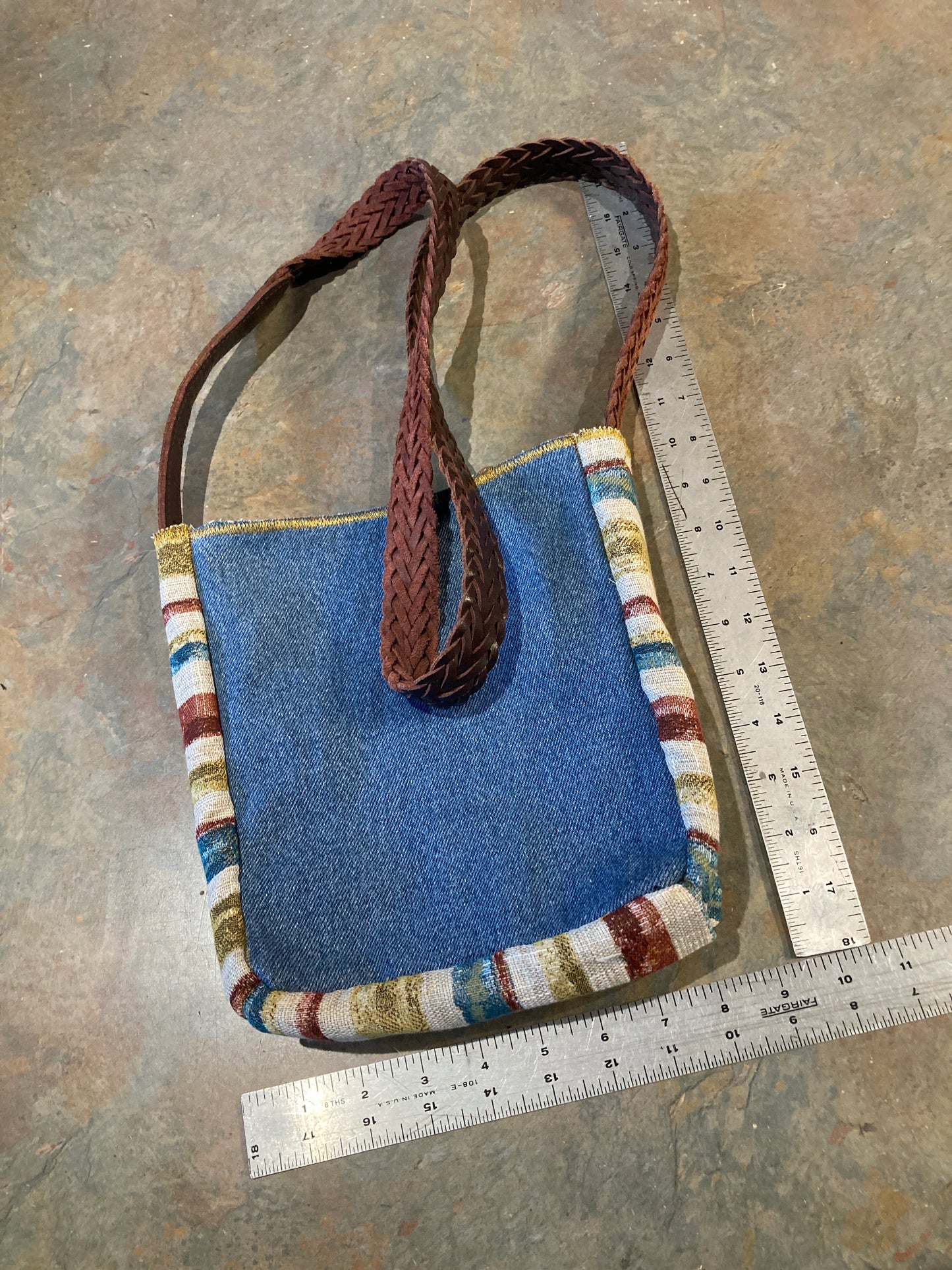 PILAR / Crossbody