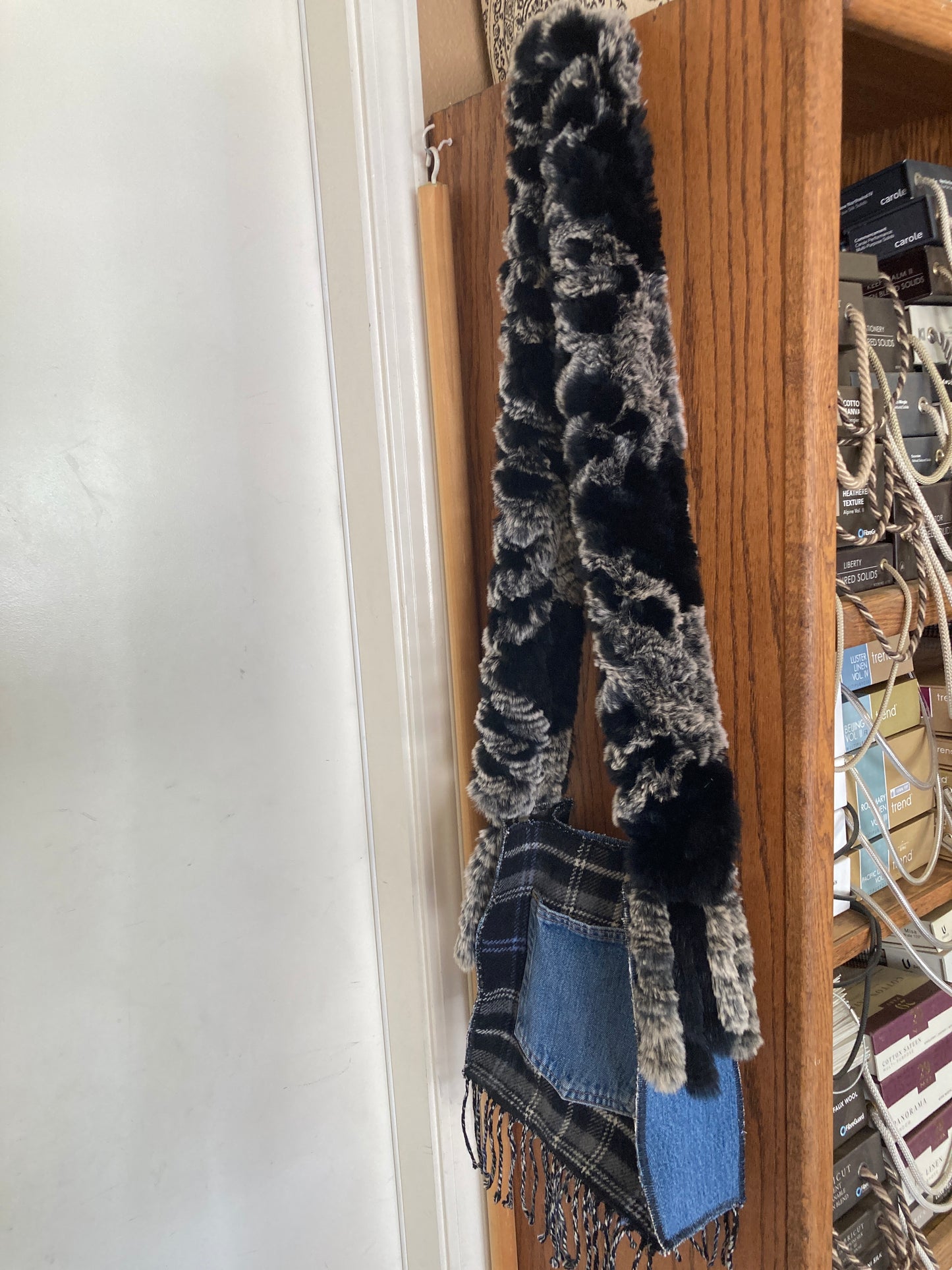 ELYA / Crossbody