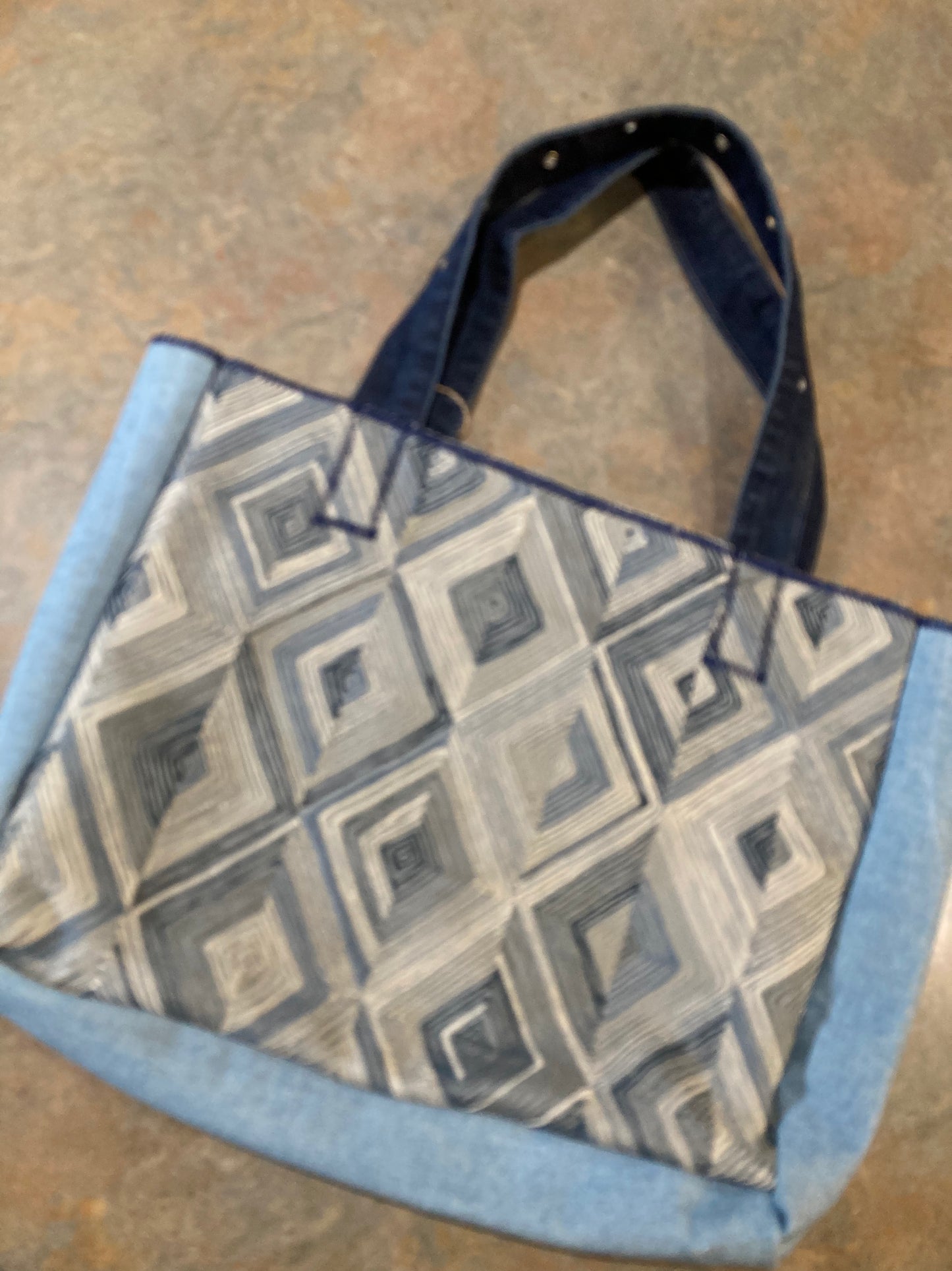 KINSLEY / Tote