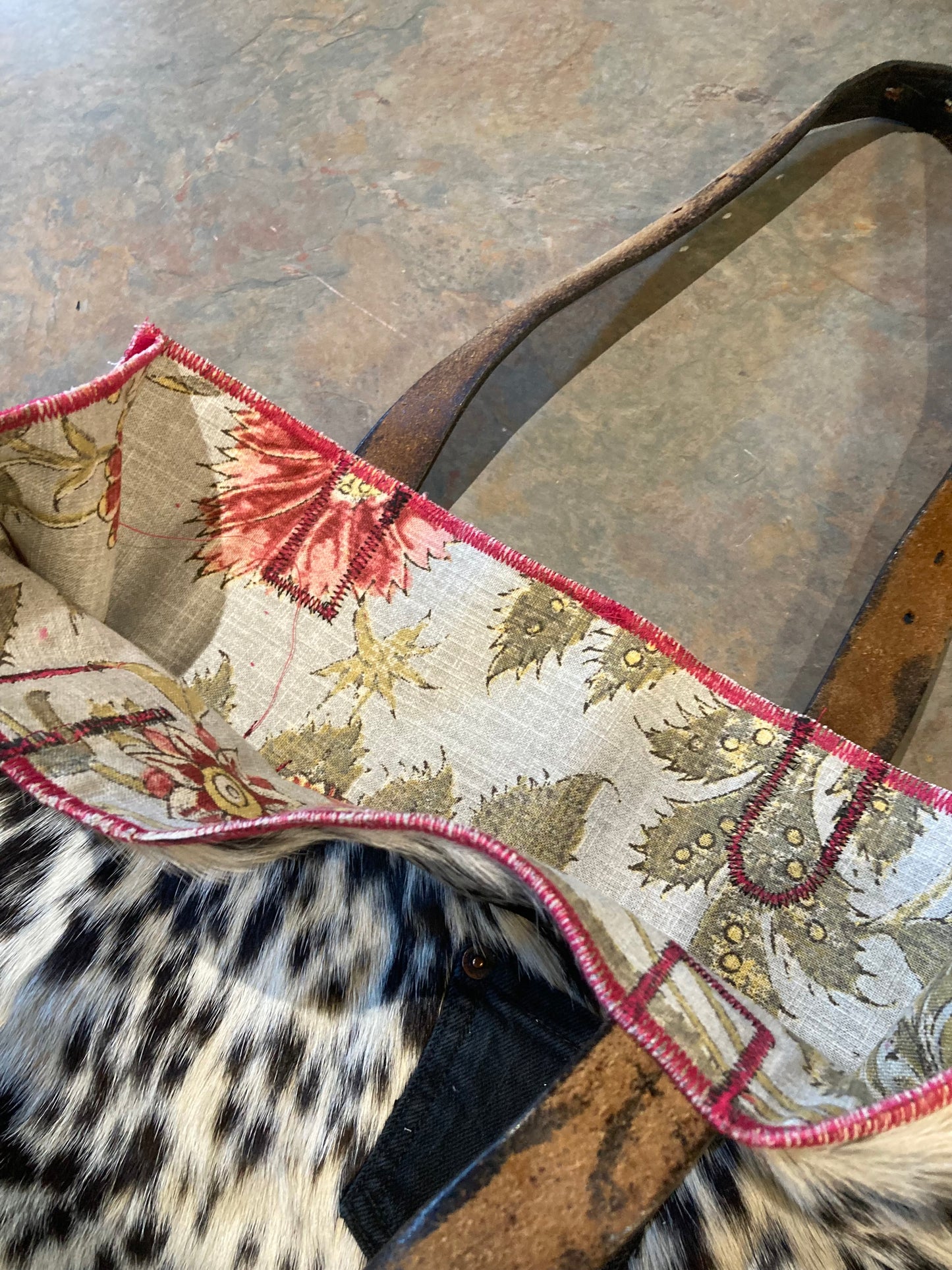 VIENNA / Cowhide Handbag