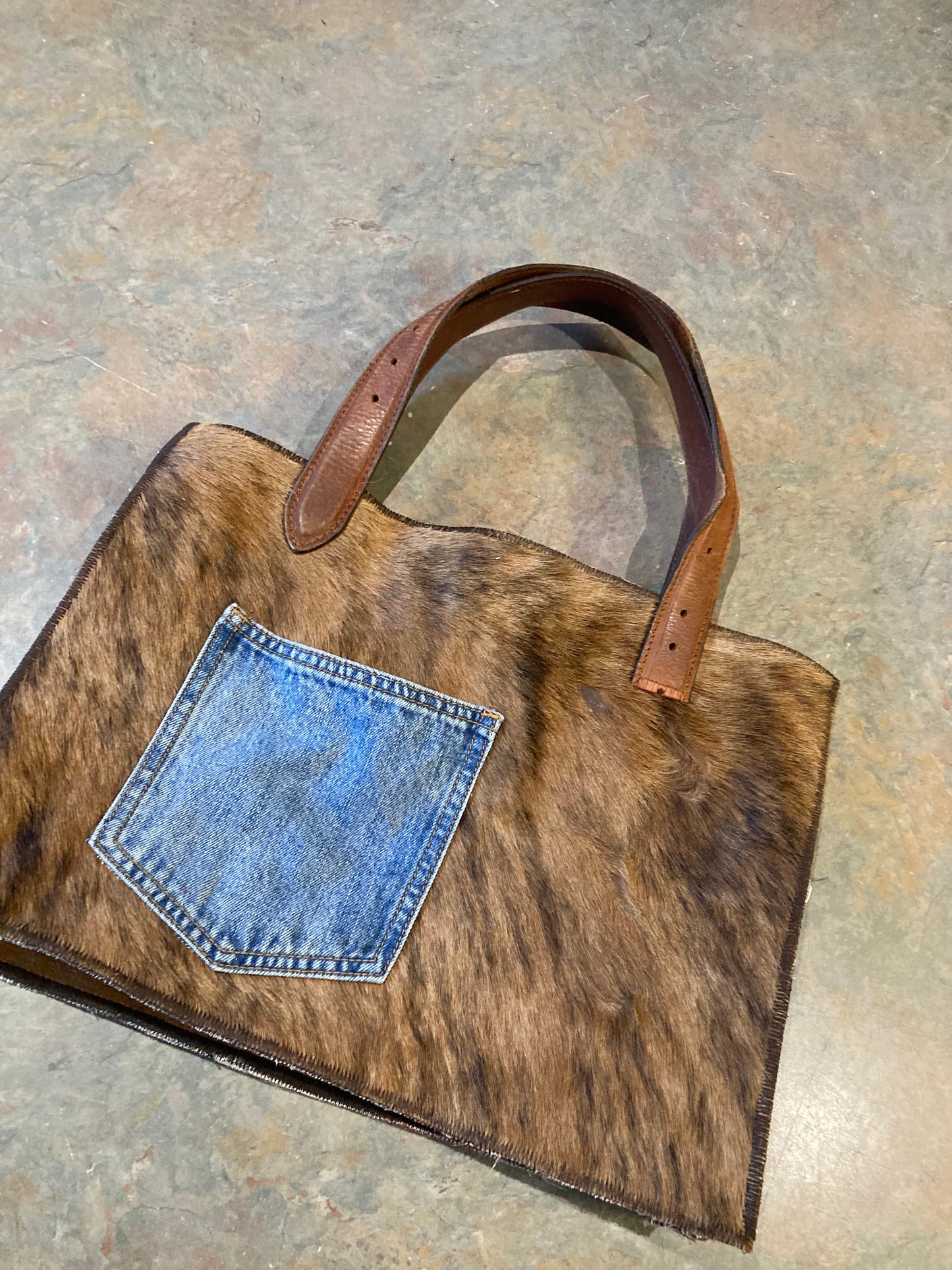 CORA / Cowhide Handbag