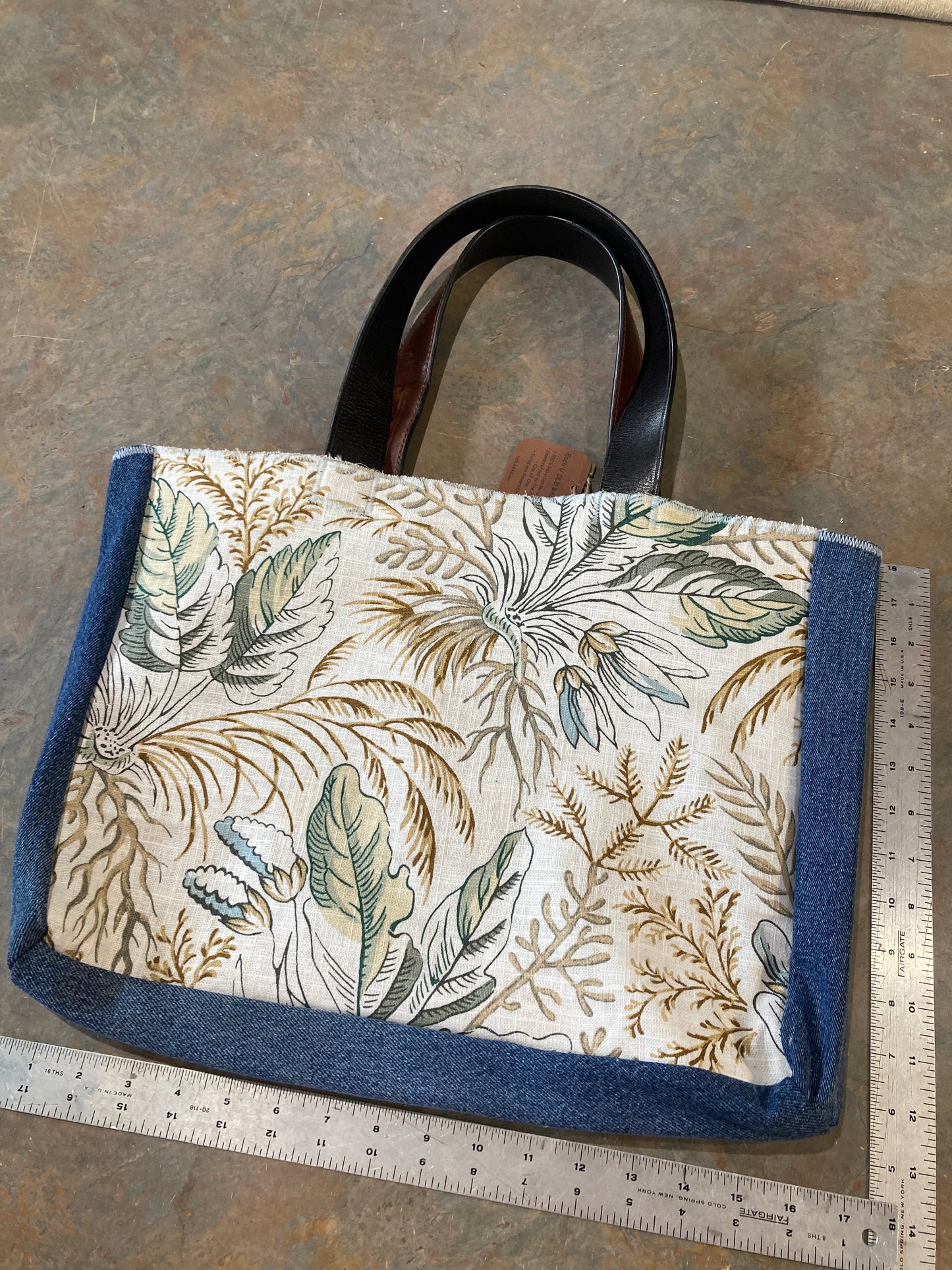 GEORGIE / Tote