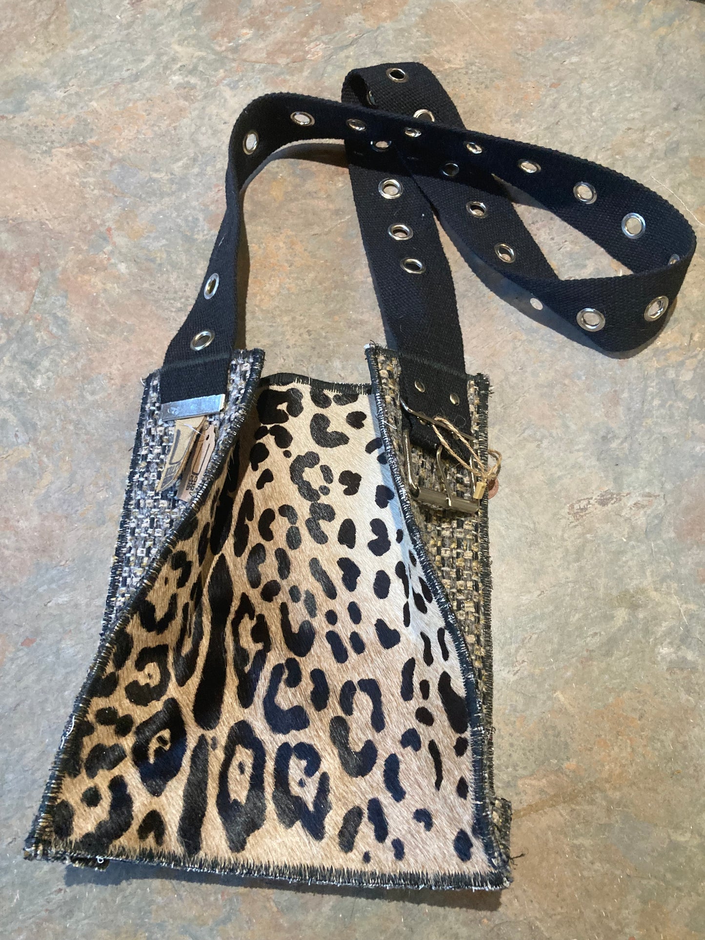 DYLAN / Cowhide Crossbody