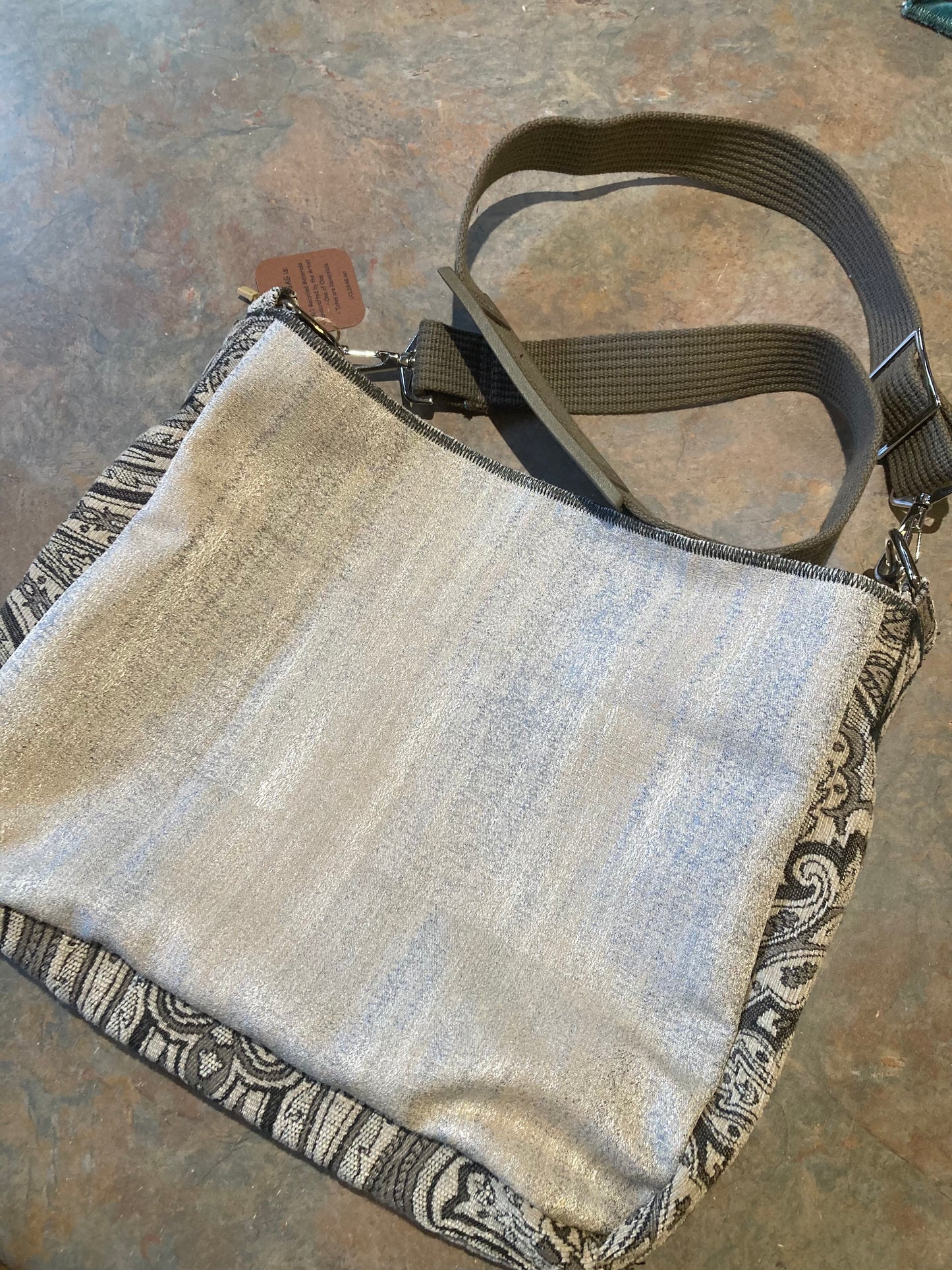LIZA / Crossbody