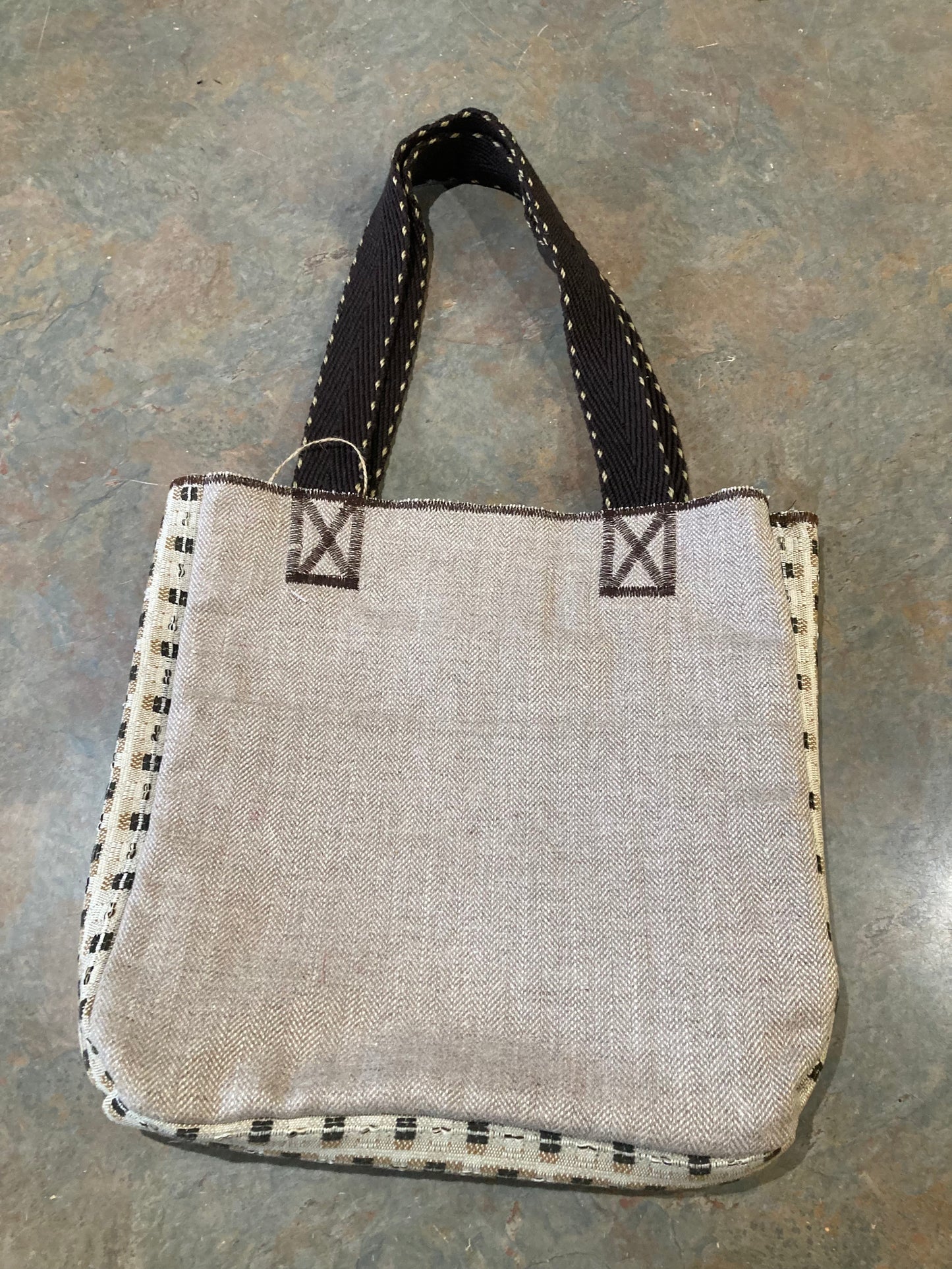 MCCALL / Tote