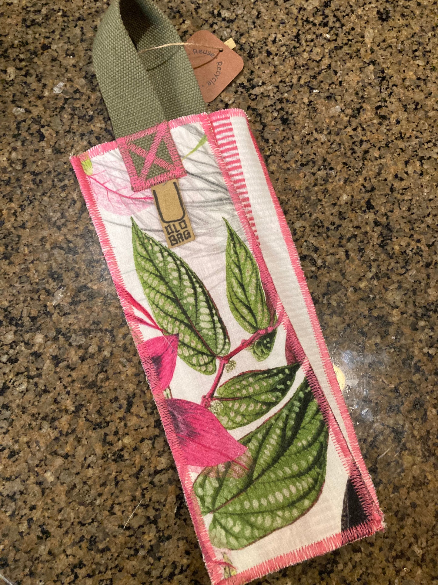 ILLIANA / Winebag