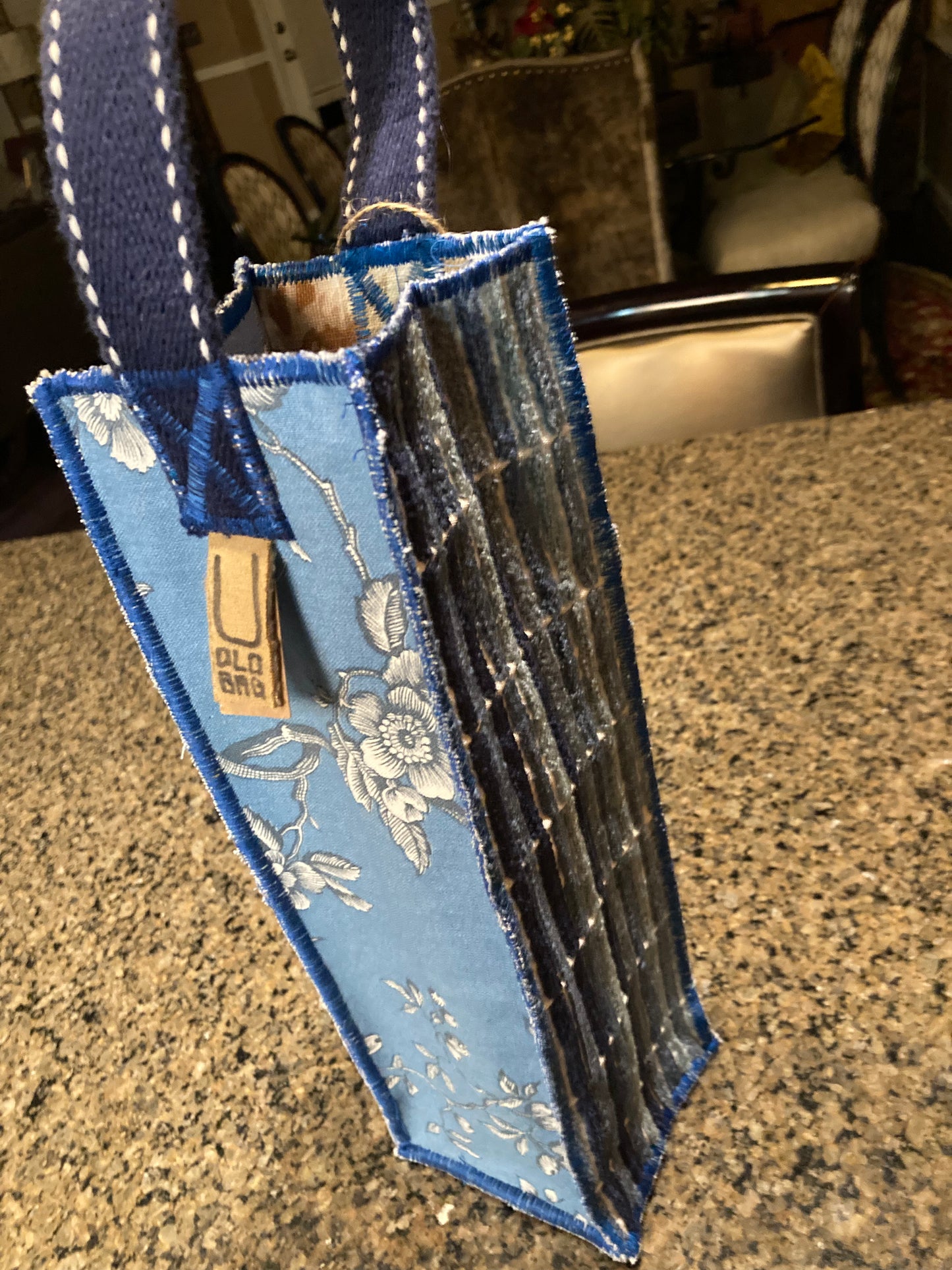 MAEVE / Winebag