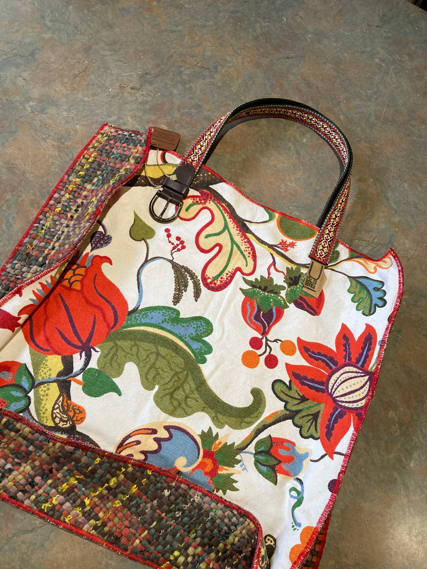 MADDY / Tote