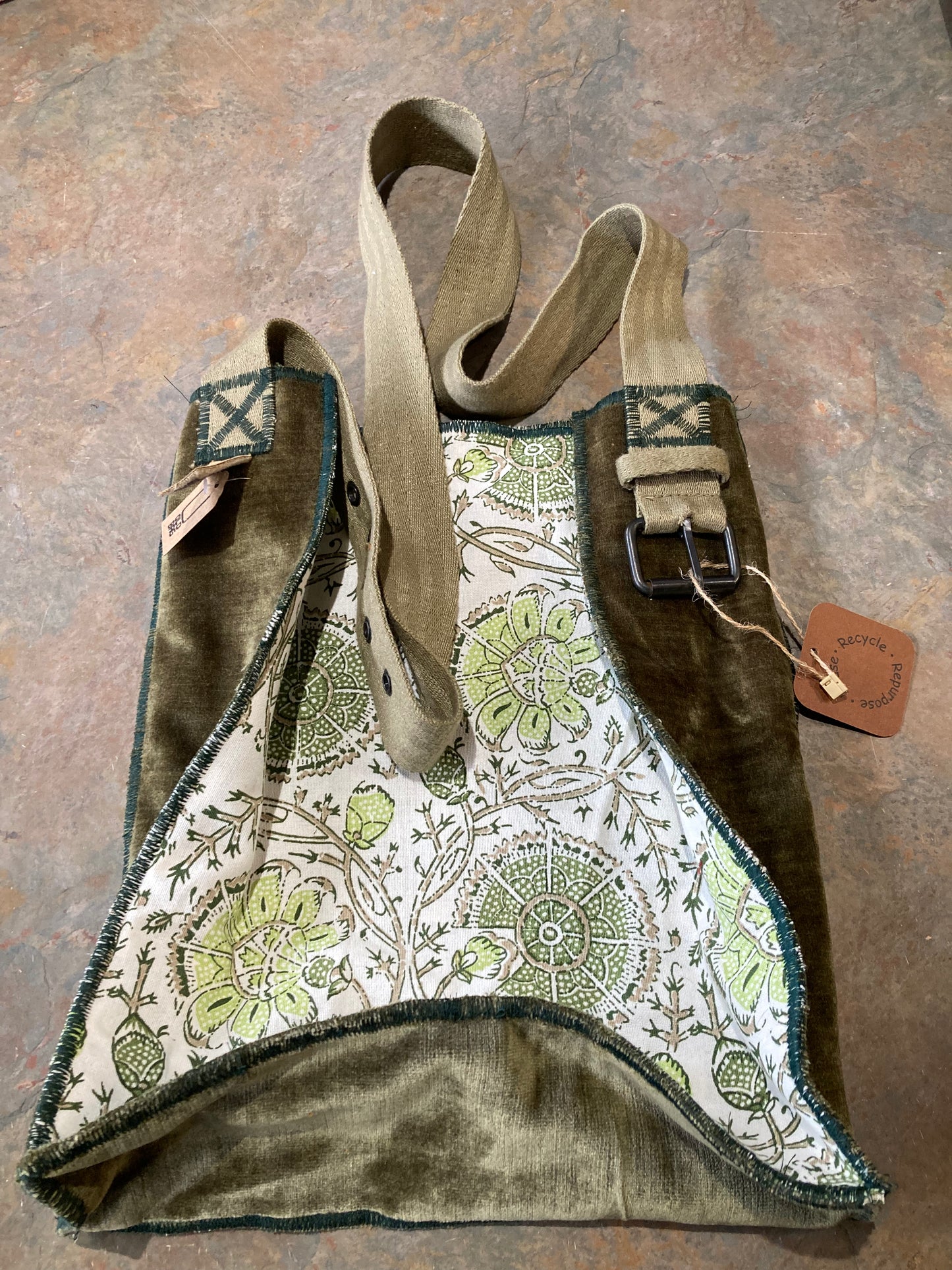 ADDISON / Crossbody