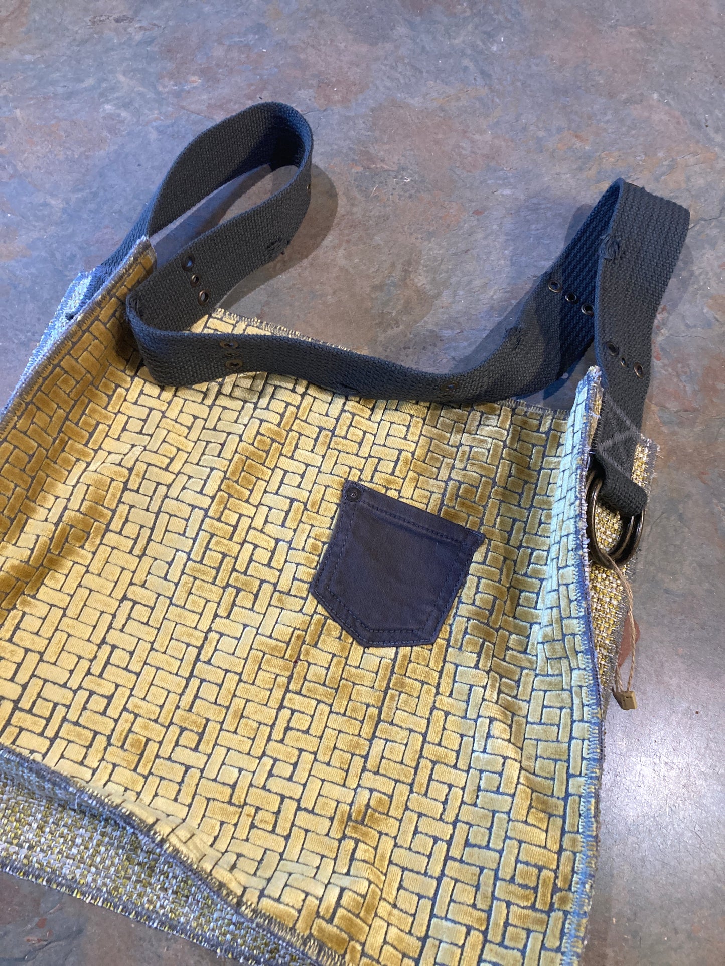 ROXETTE / Crossbody