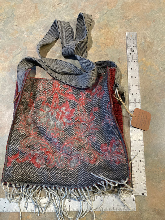 CYAN / Crossbody