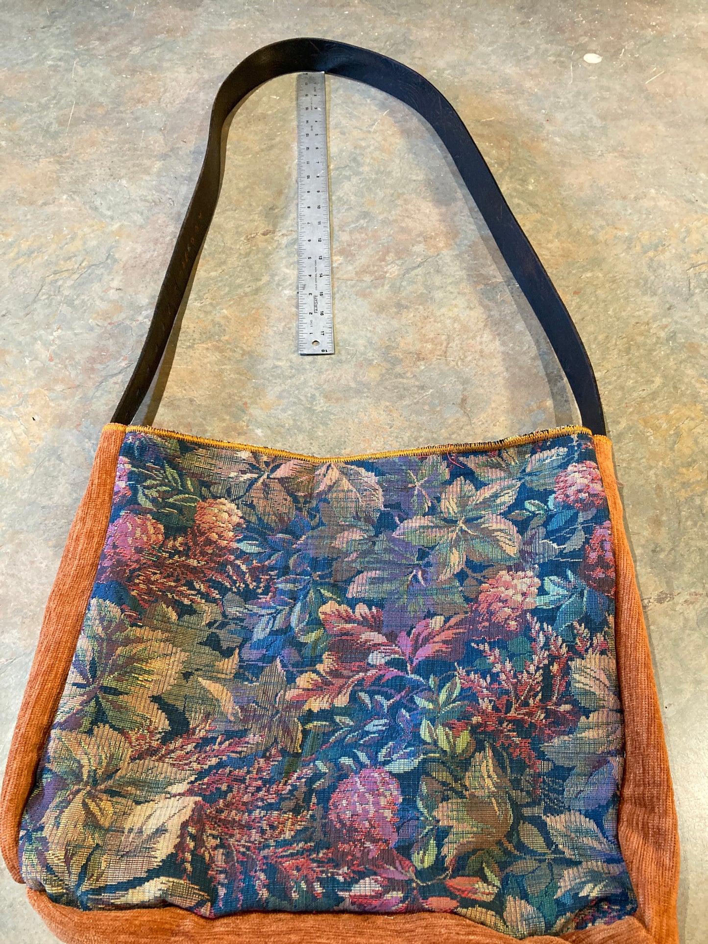 GIGI / Crossbody