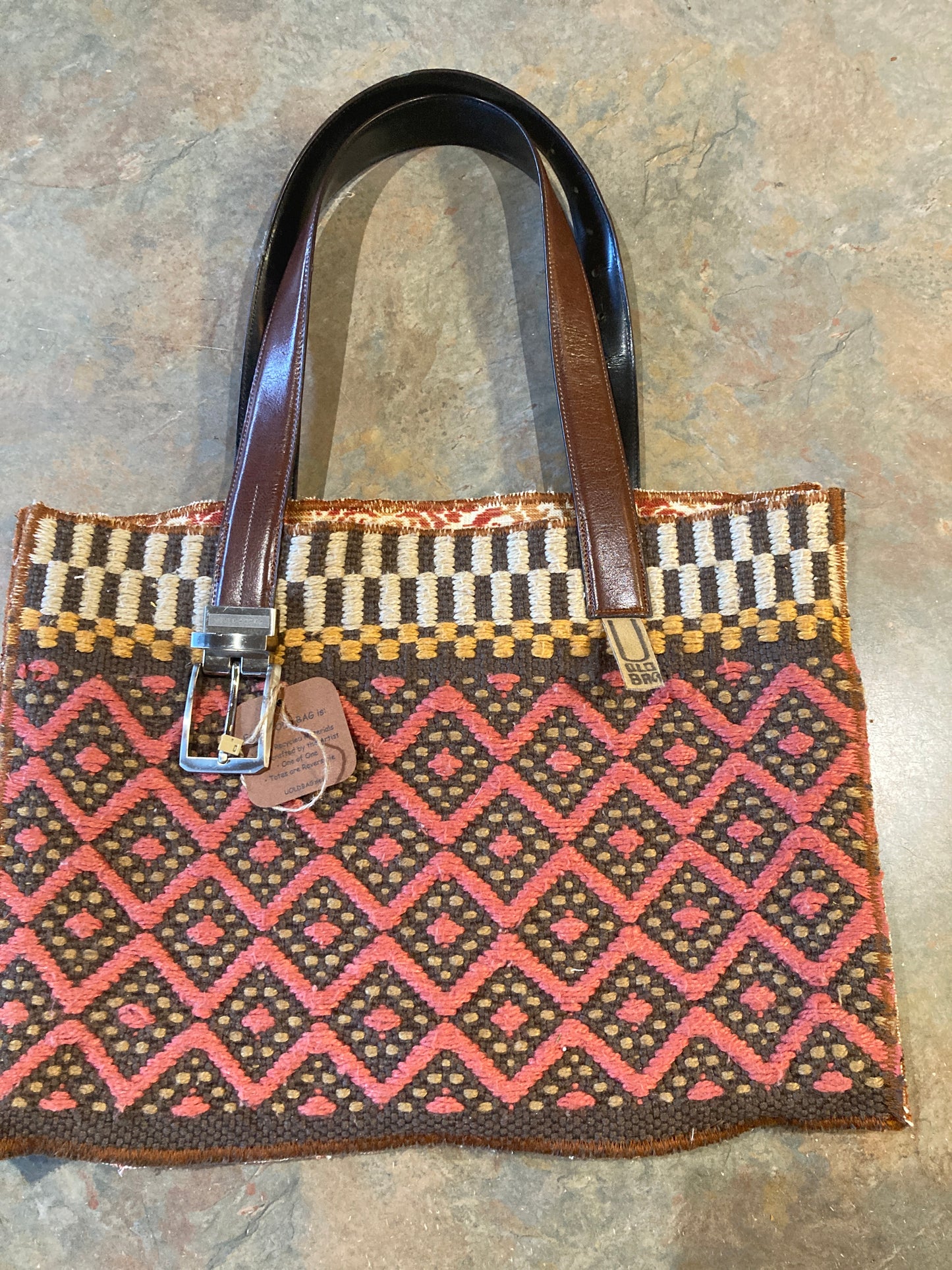 LILA / Tote