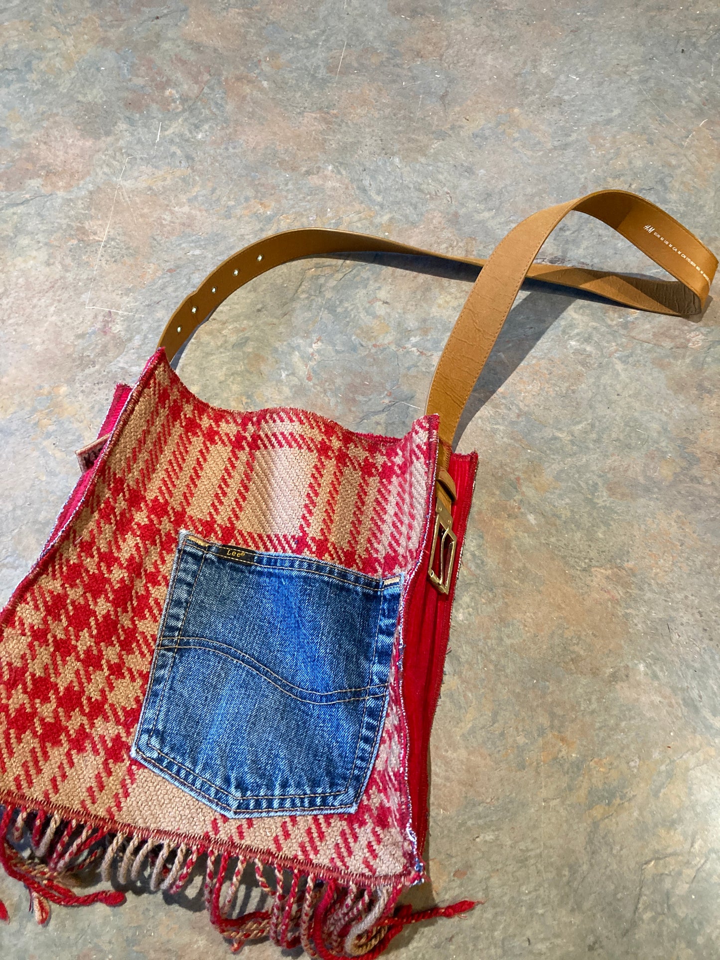 KINDRA / Crossbody