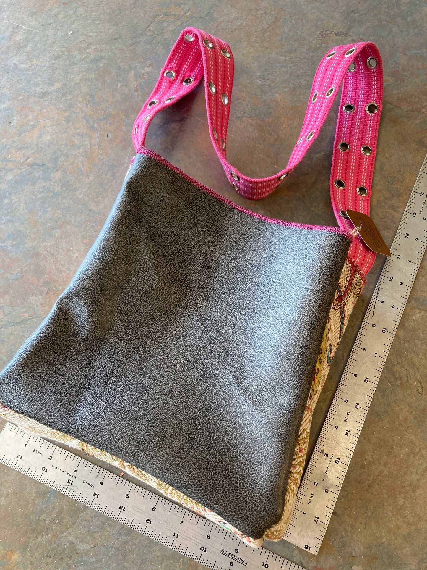 PANDORA / Crossbody