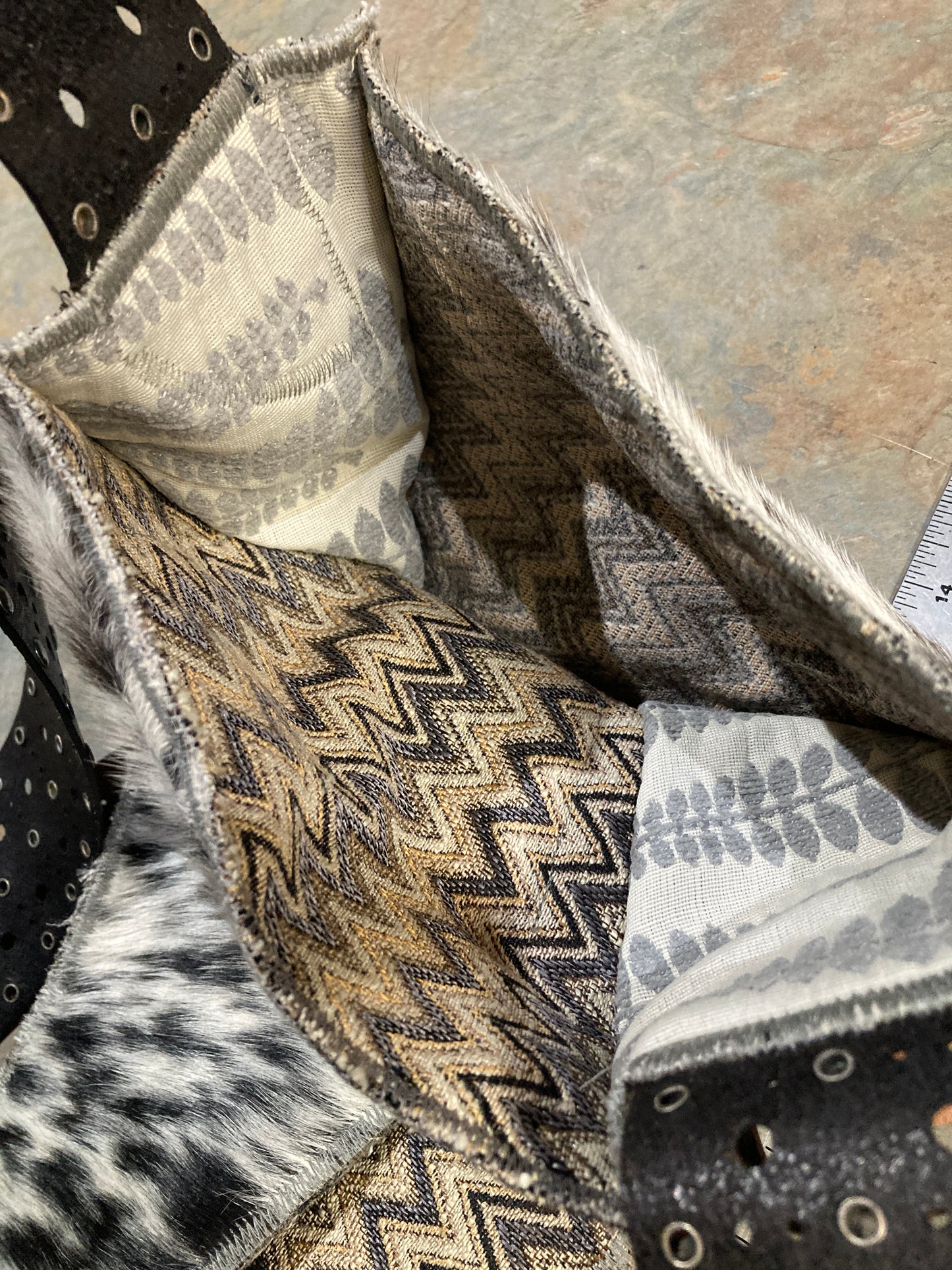 AGATHA / Cowhide Custom