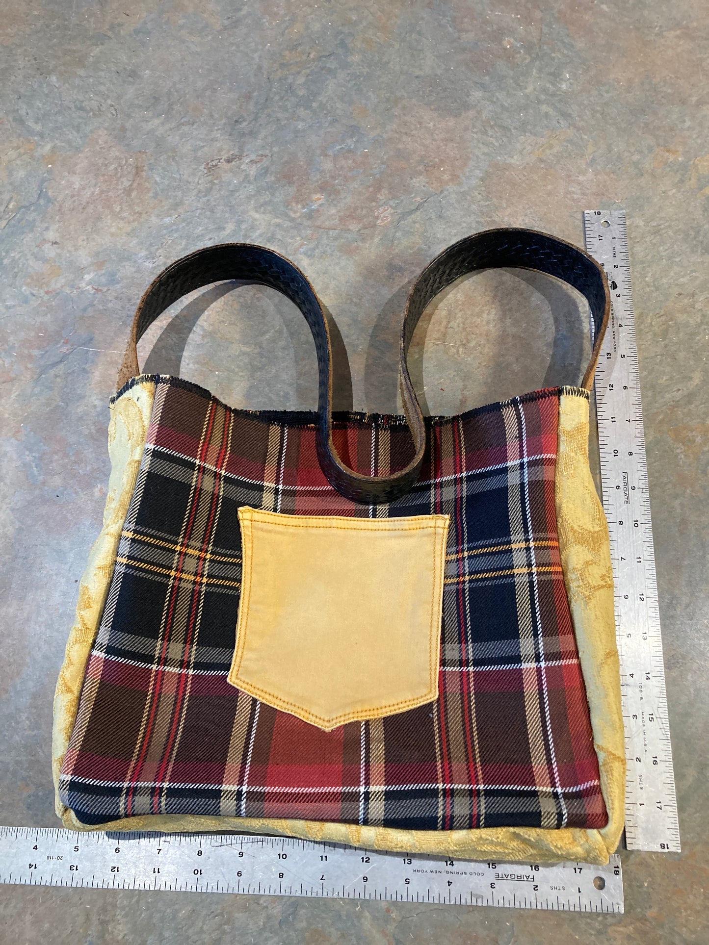 MANNI / Crossbody