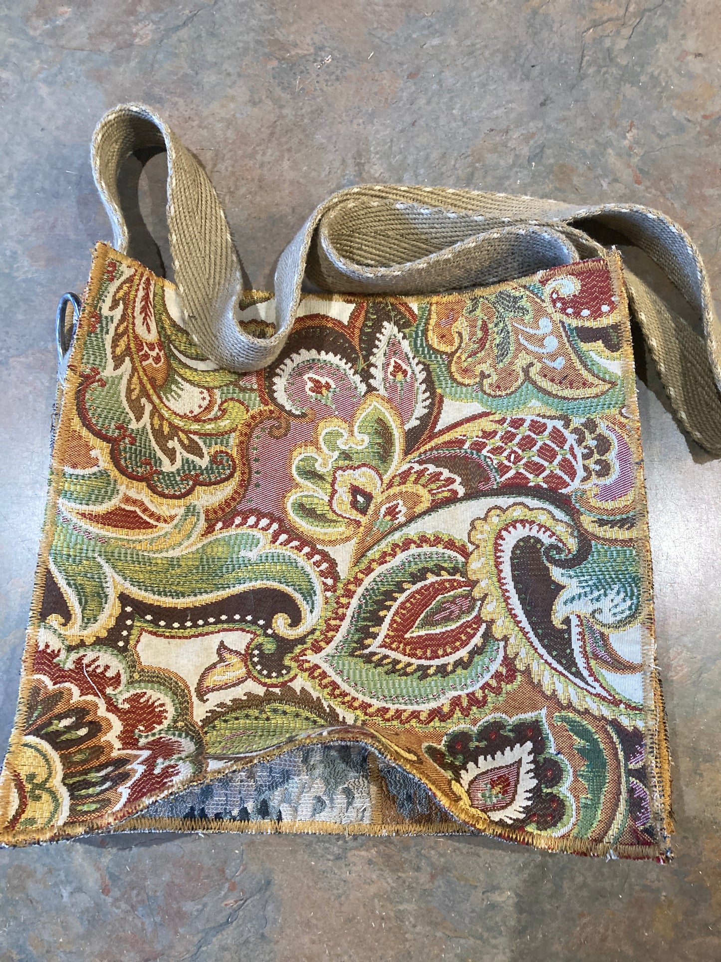 FINLEY / Crossbody