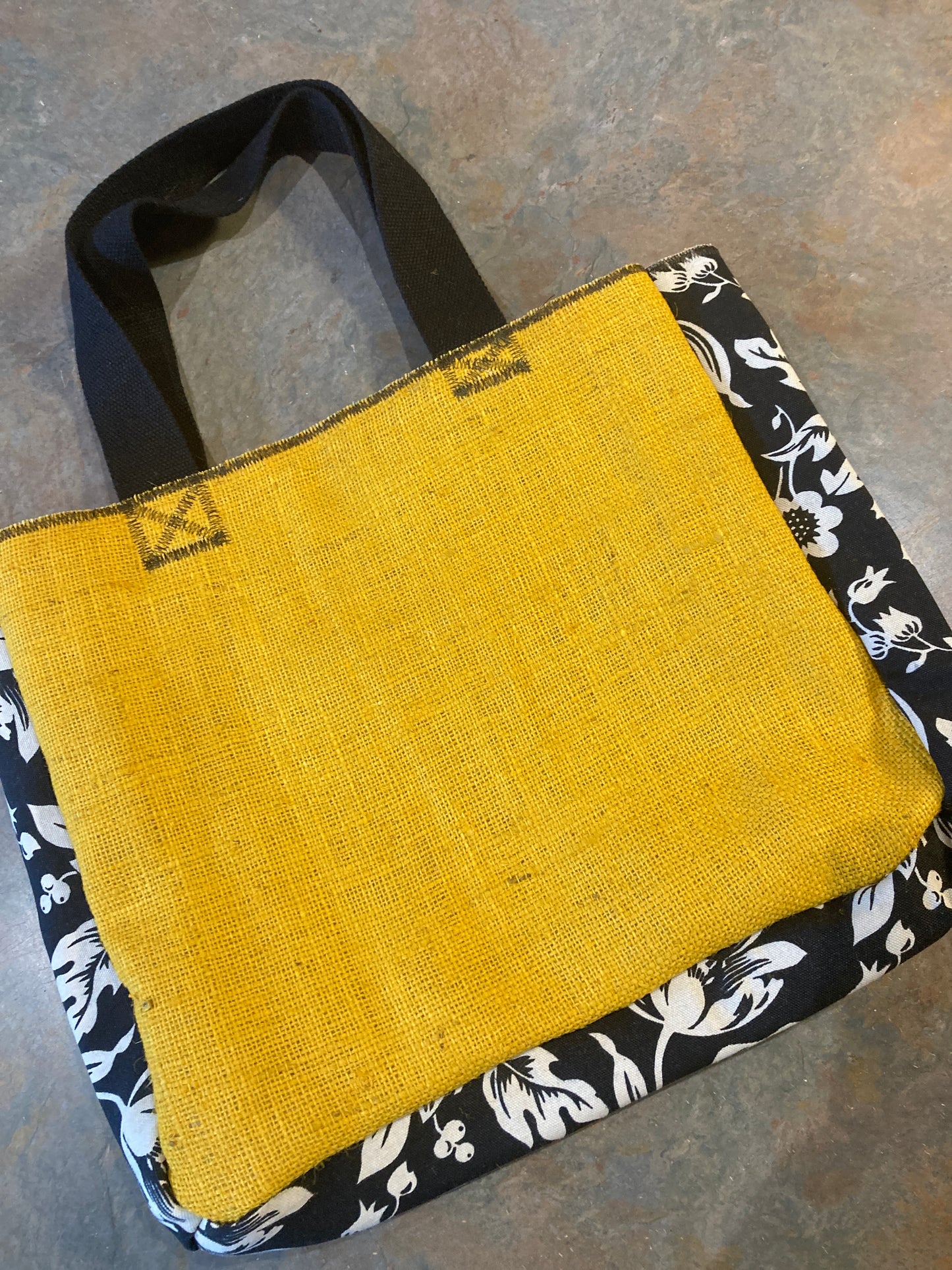 LULA / Tote