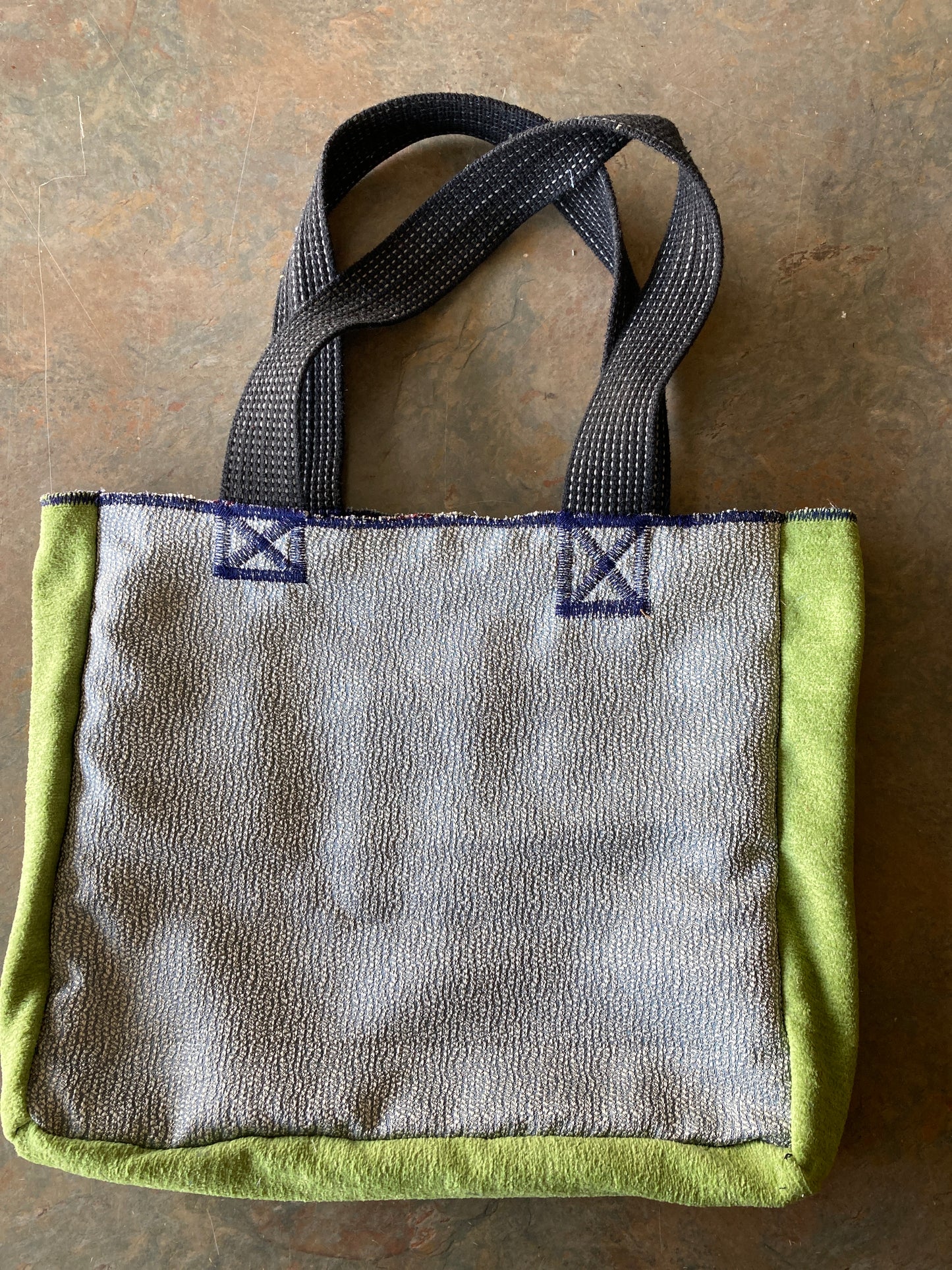DHARMA / Tote