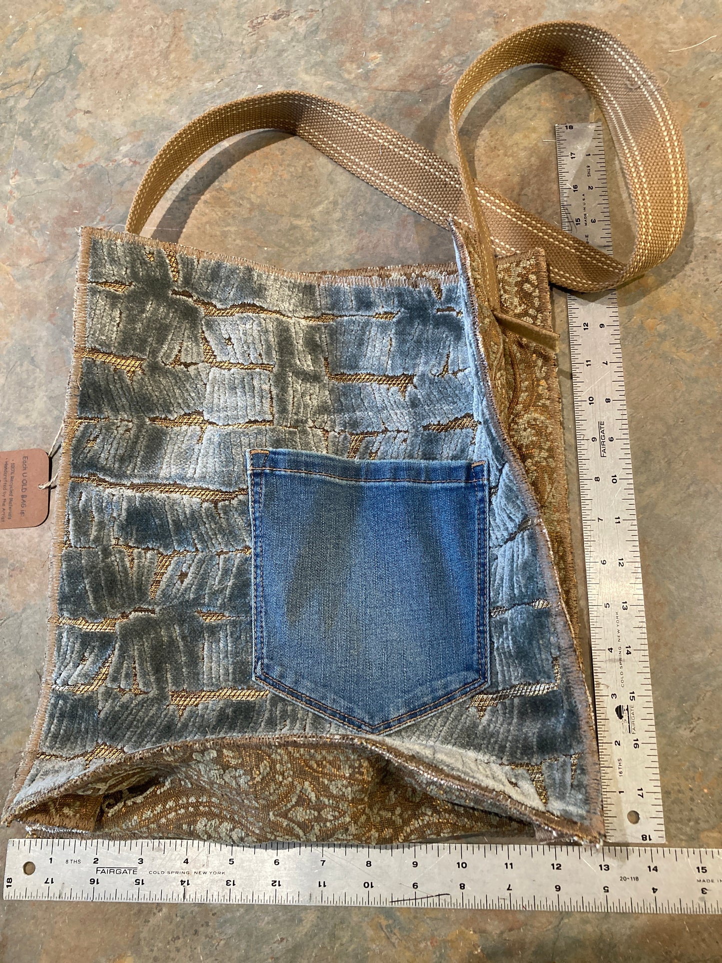 LIZZETTE / Crossbody