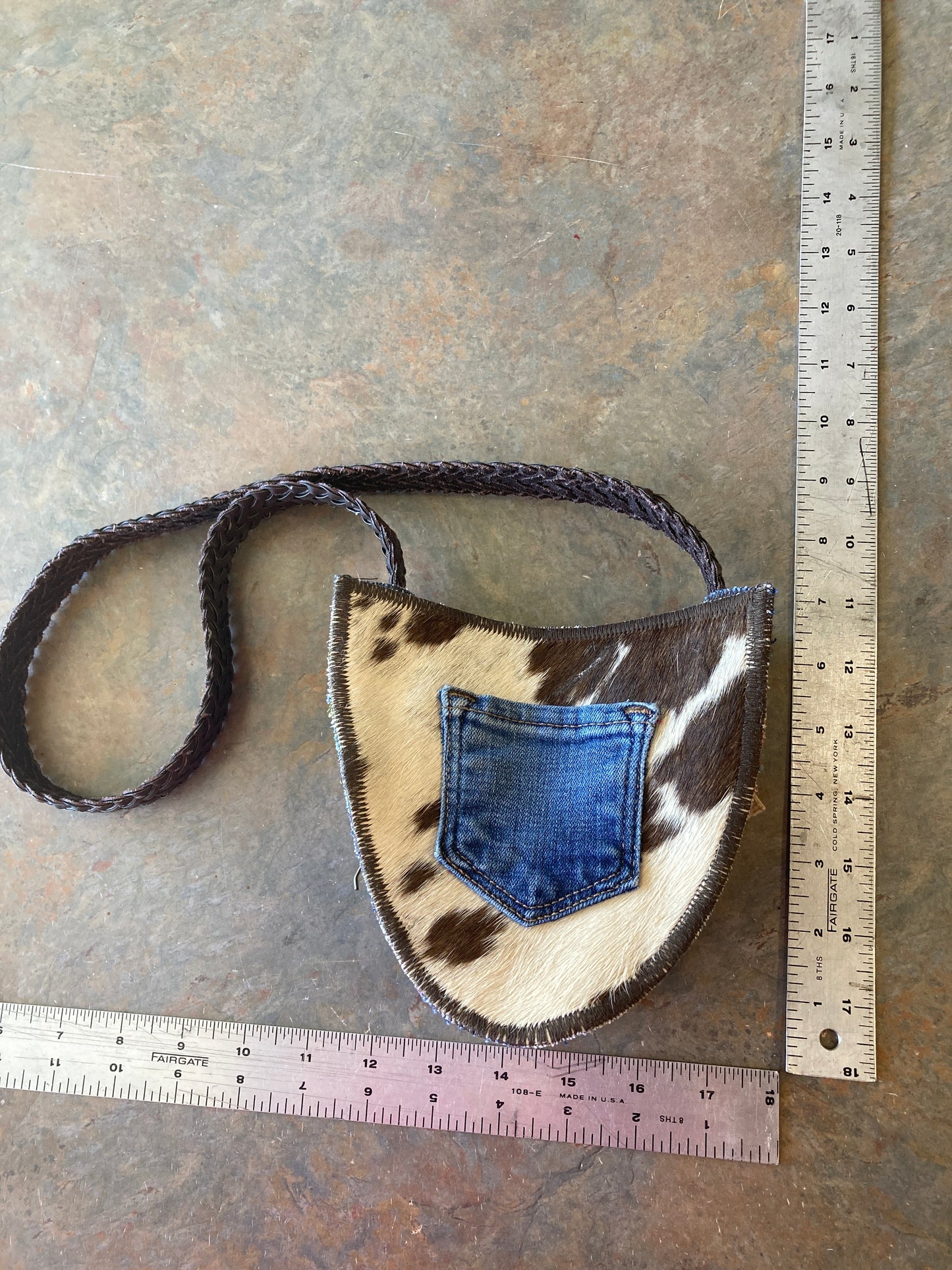 NOA / Cowhide Purse