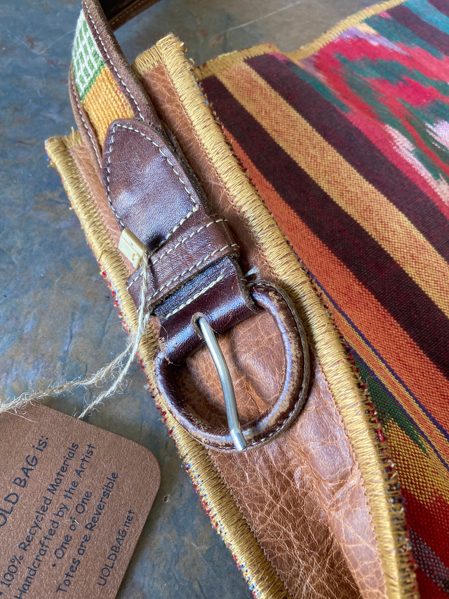FLO / Crossbody