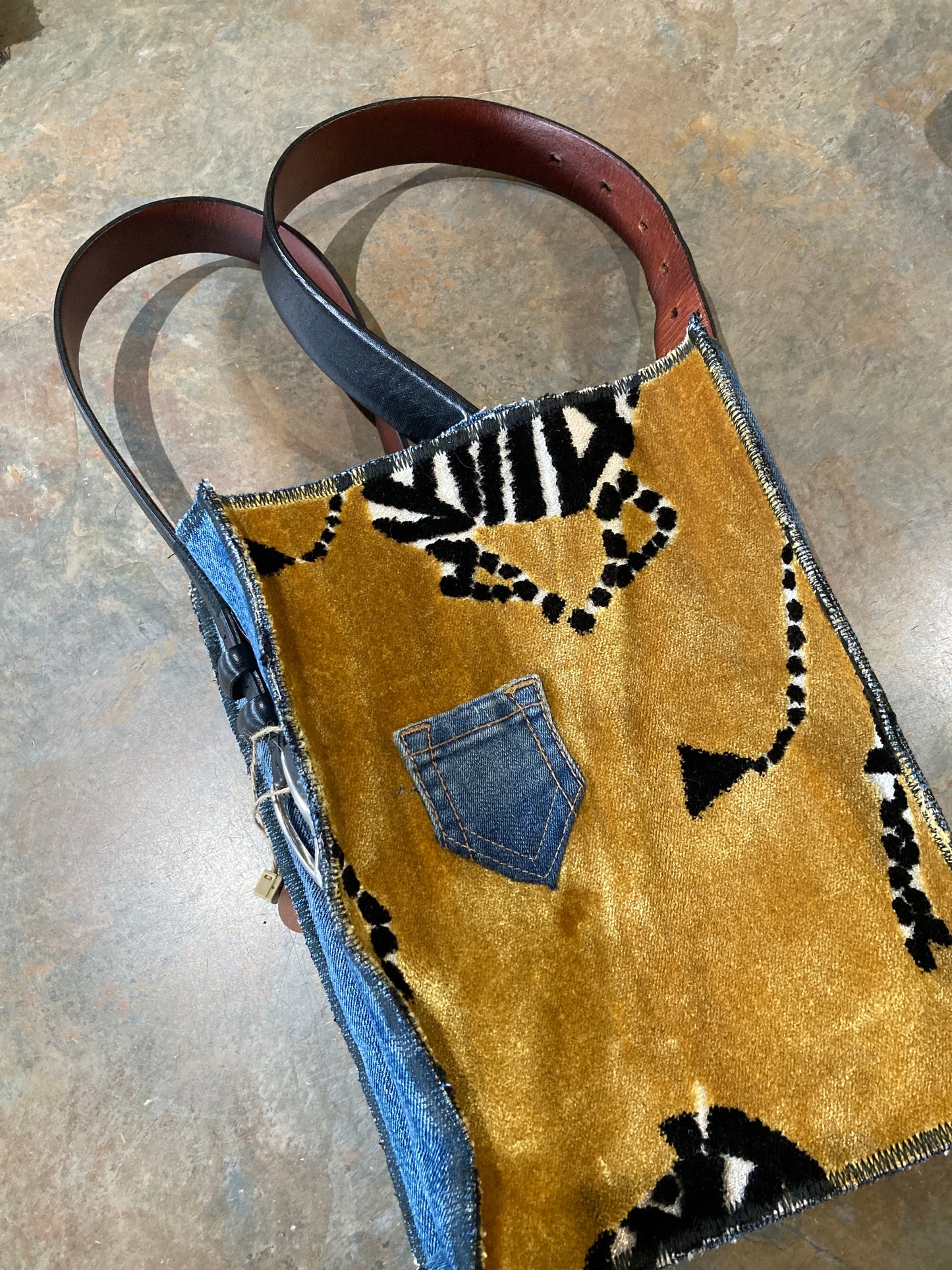 SAVANNAH /Crossbody