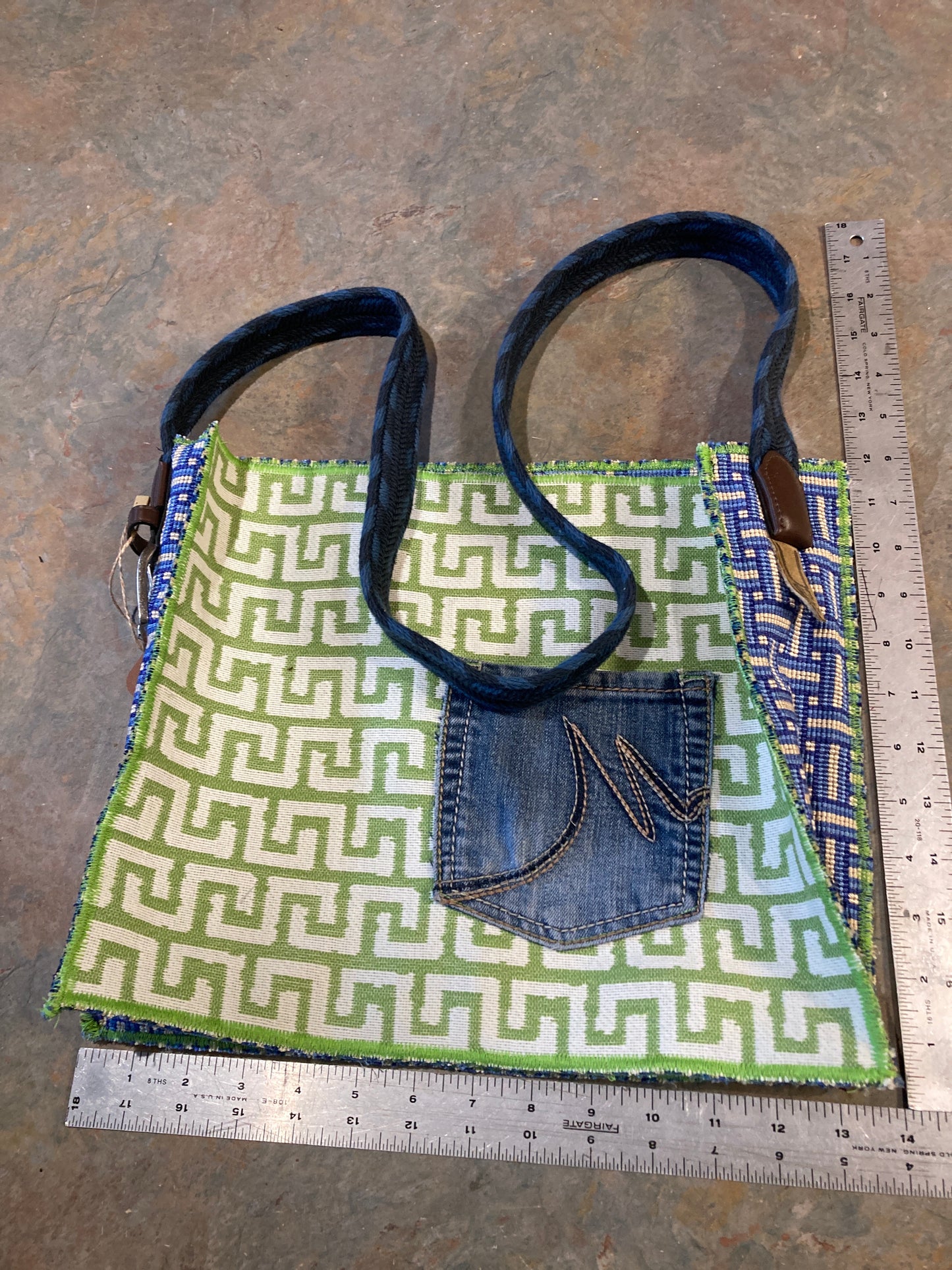 ANJA / Crossbody