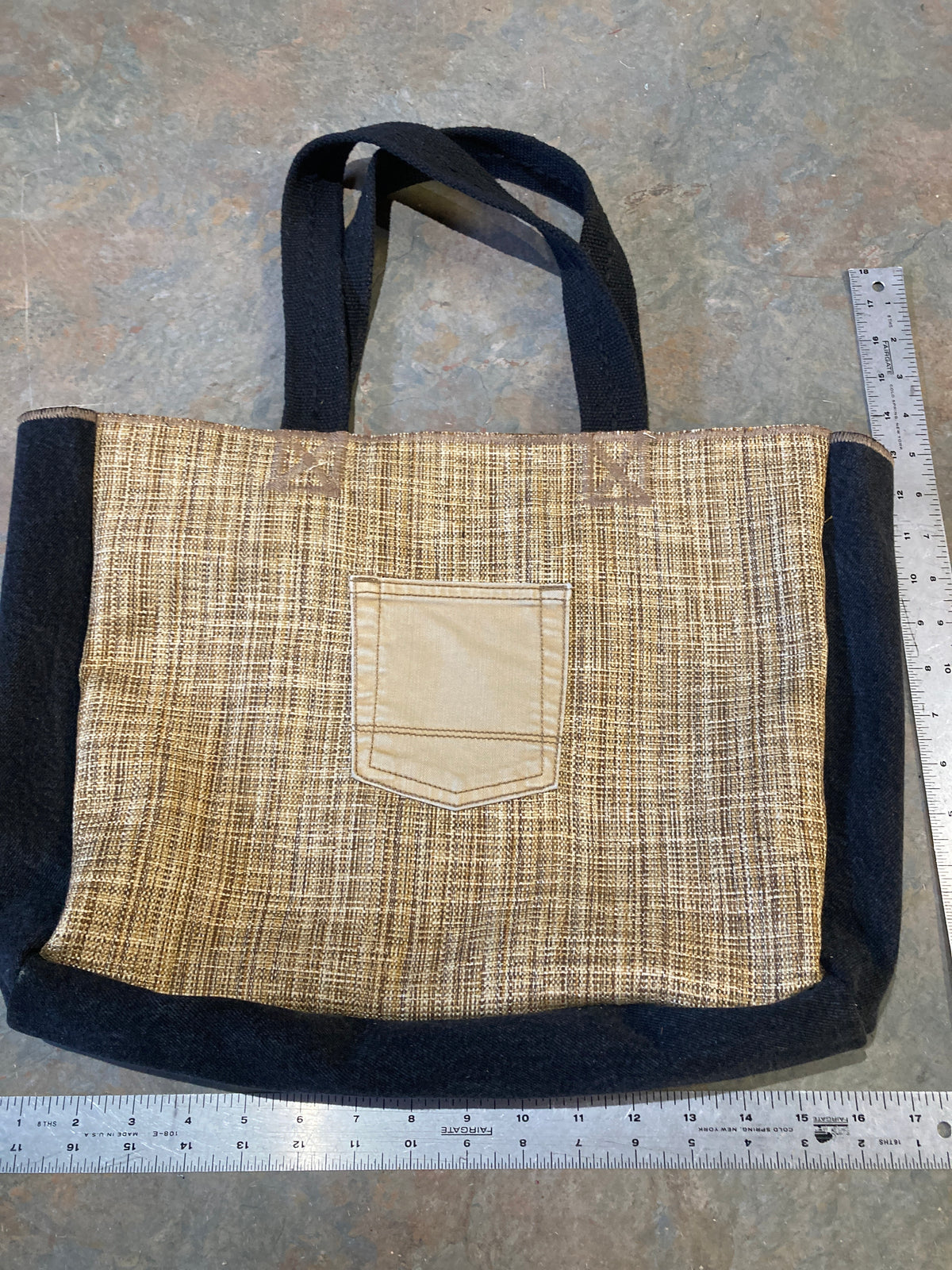 JESSE / Tote