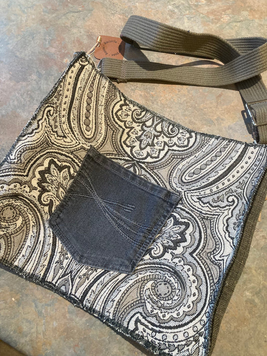 LIZA / Crossbody