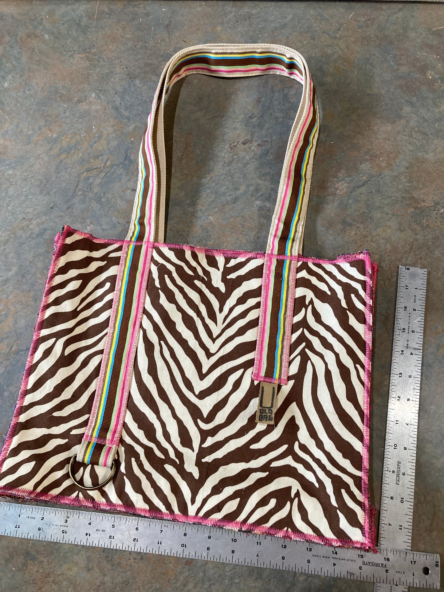 MARGARET / Tote