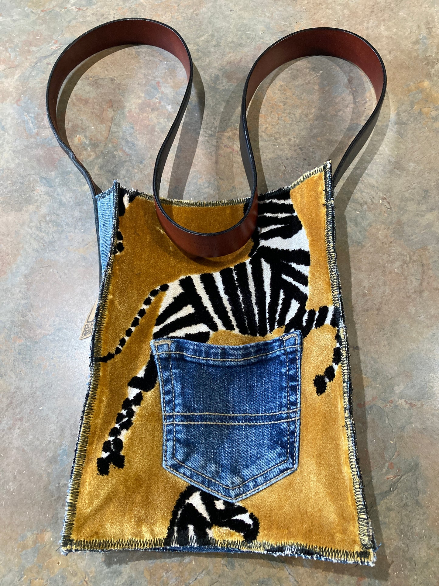 SAVANNAH /Crossbody