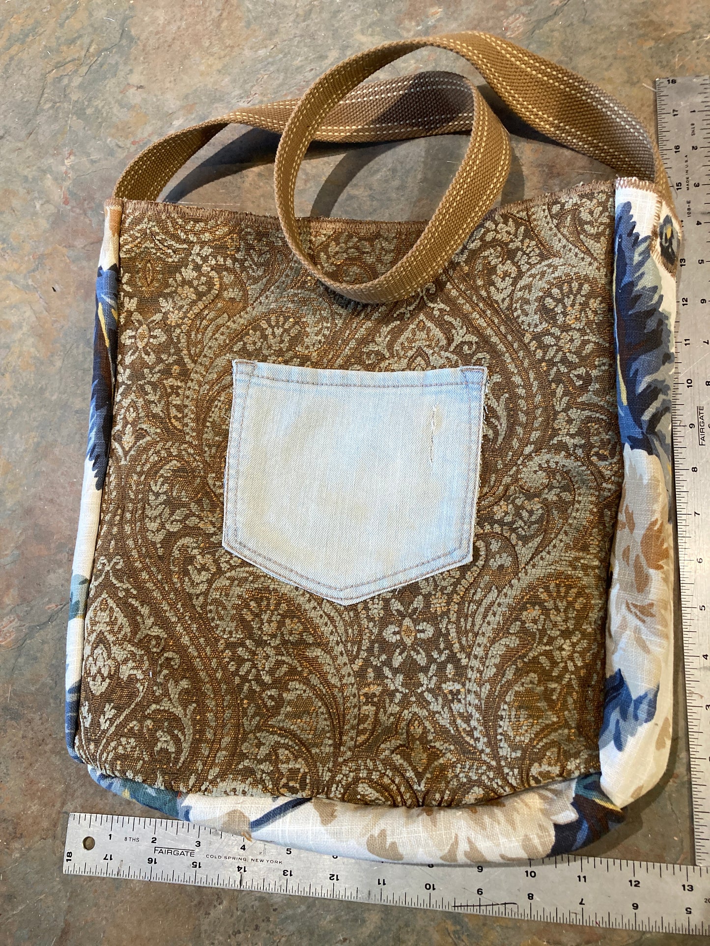 LIZZETTE / Crossbody