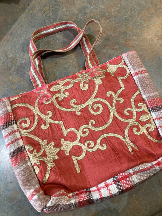 RHIANNA / Tote