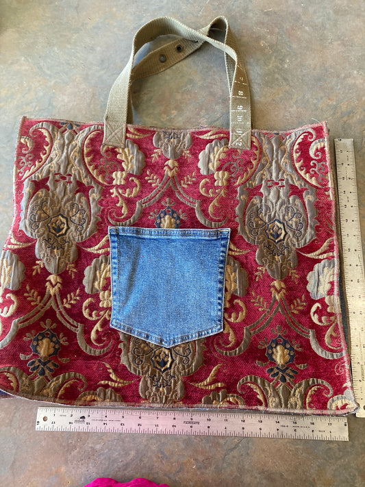 TASCIA / Weekender