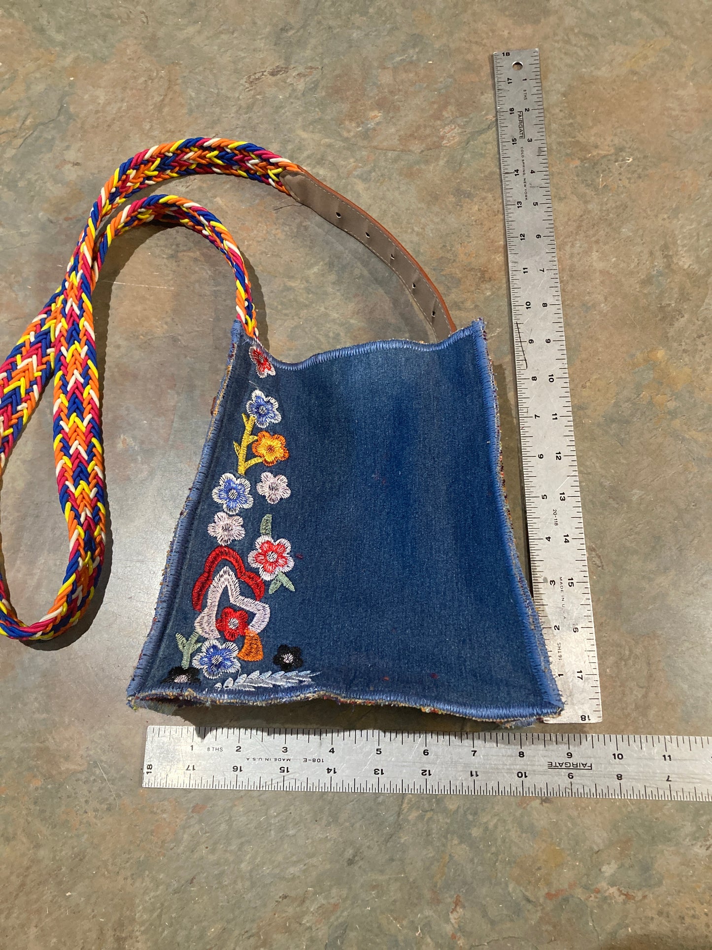 NYKKI / Crossbody