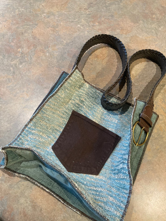NELLY / Crossbody