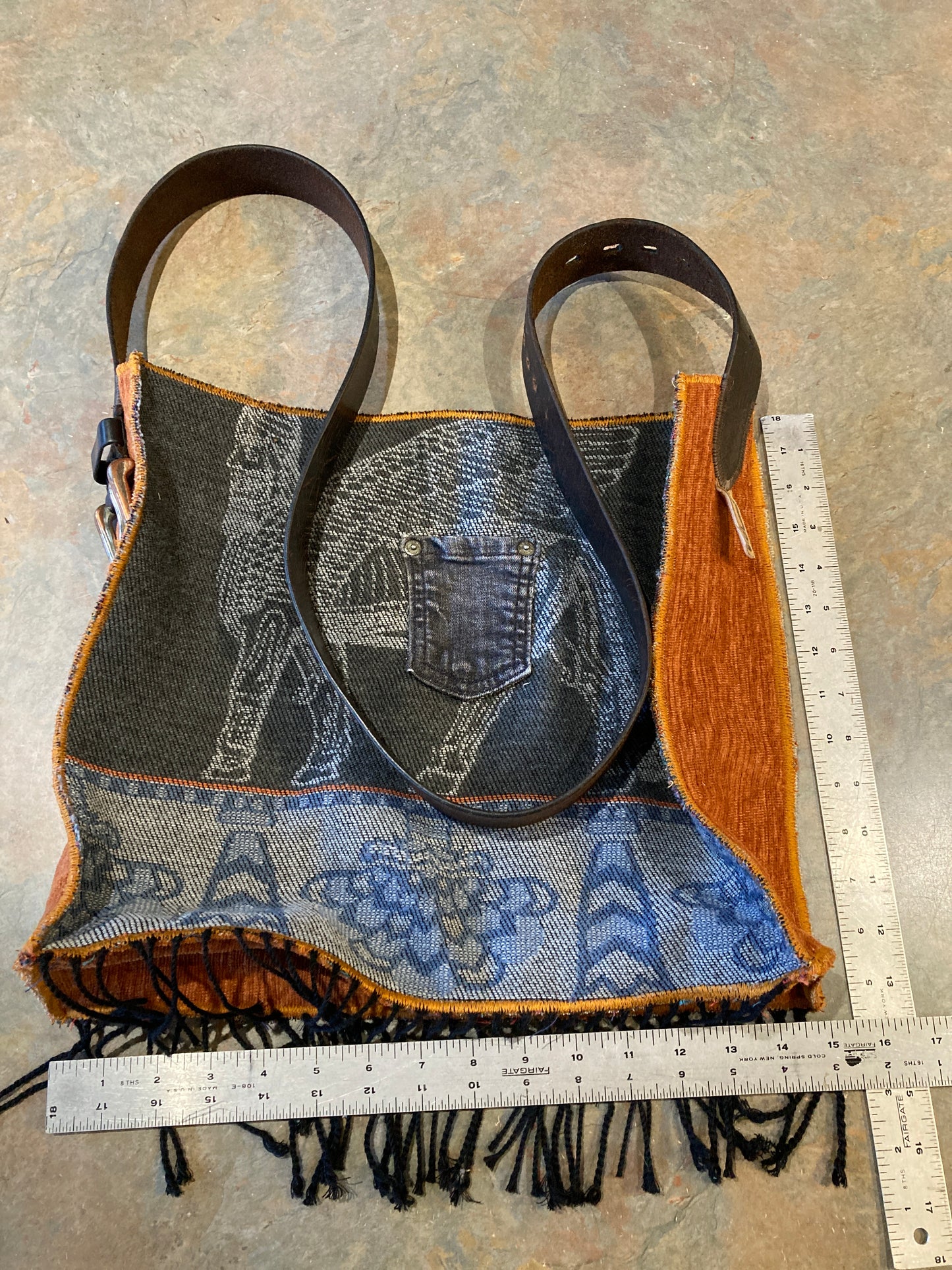 GIGI / Crossbody