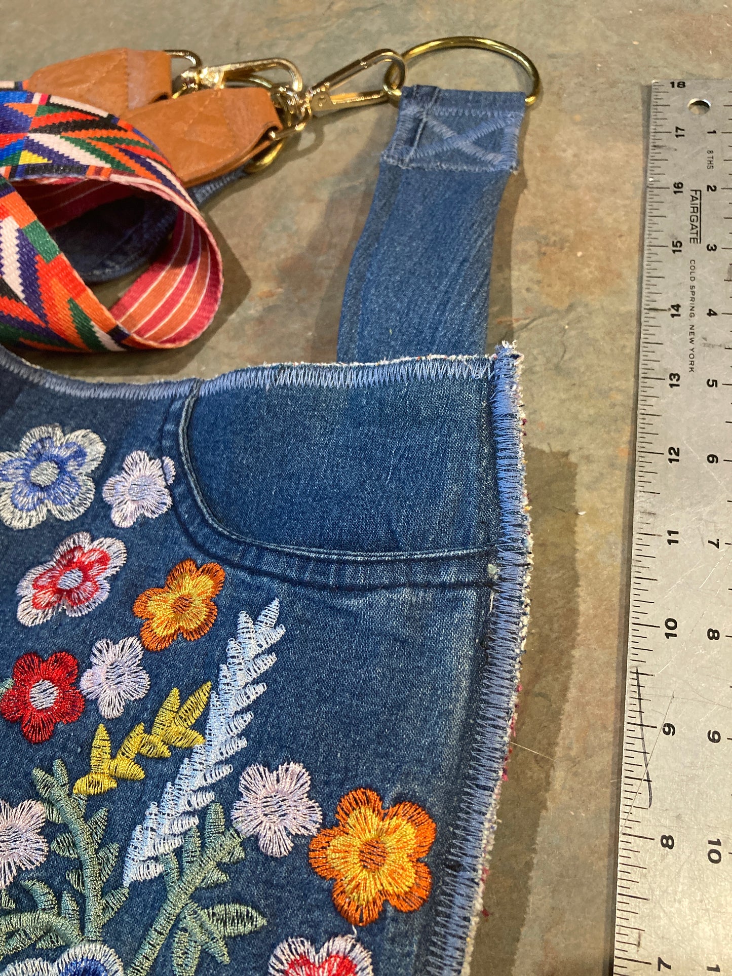 ALEXI / Crossbody