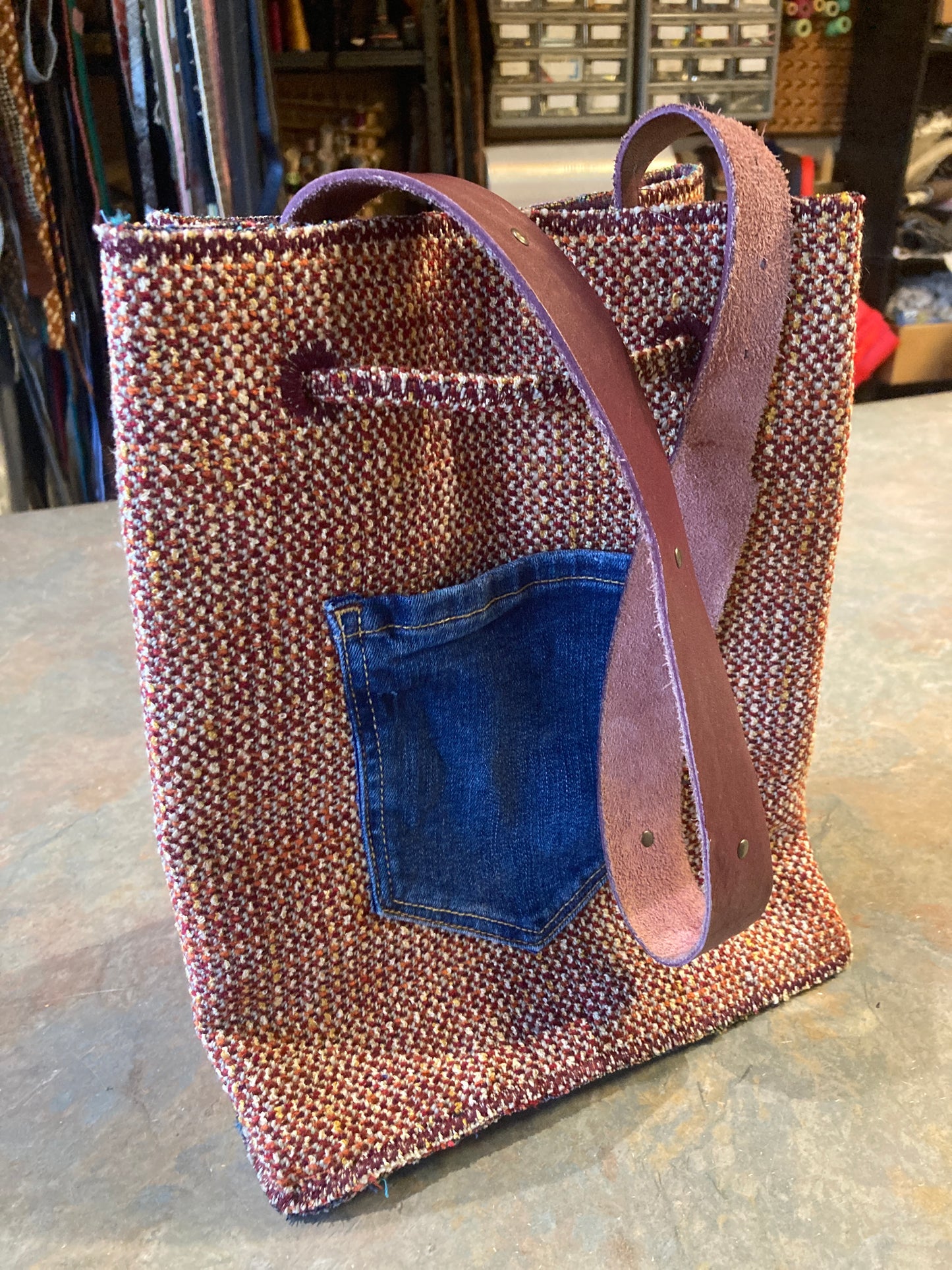 CORAL / Bucket Bag