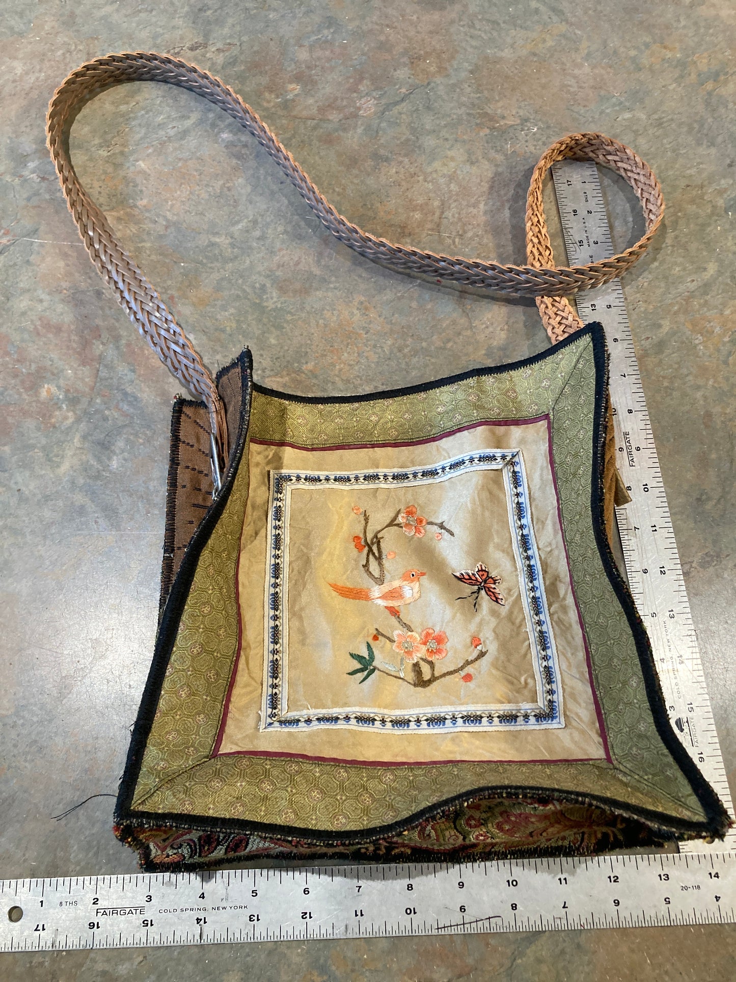 EVERLEIGH / Vintage Crossbody