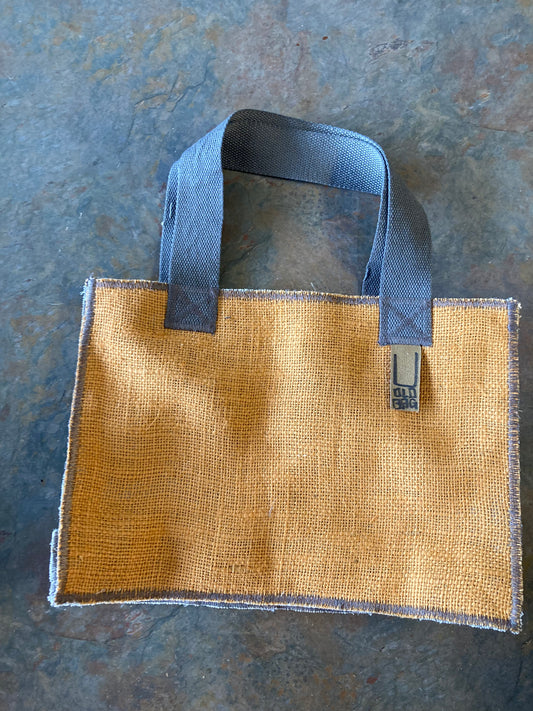 JANICE / Tote