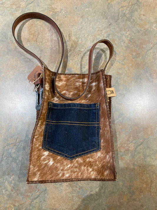 LILY / Cowhide Crossbody