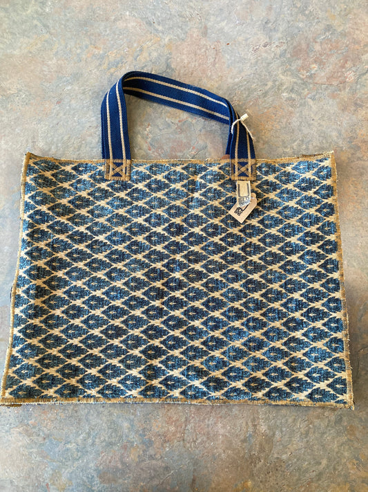 ISABEL / Tote