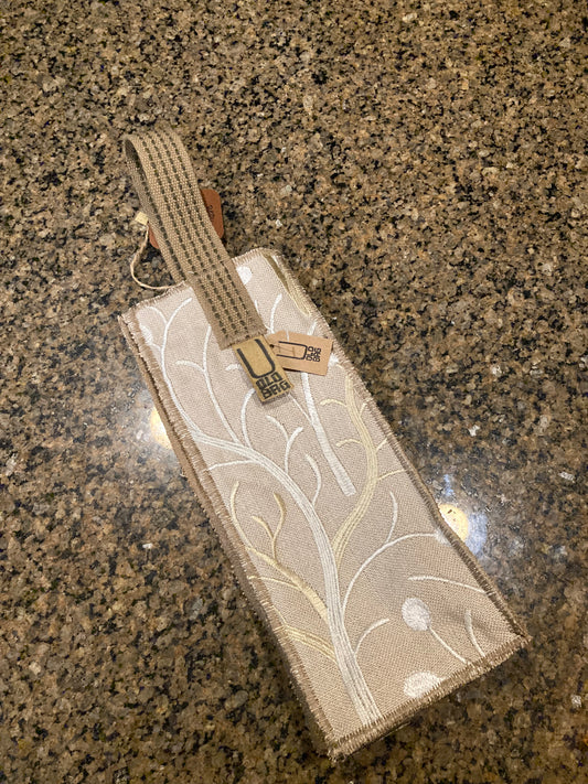 MOIRIA / Winebag