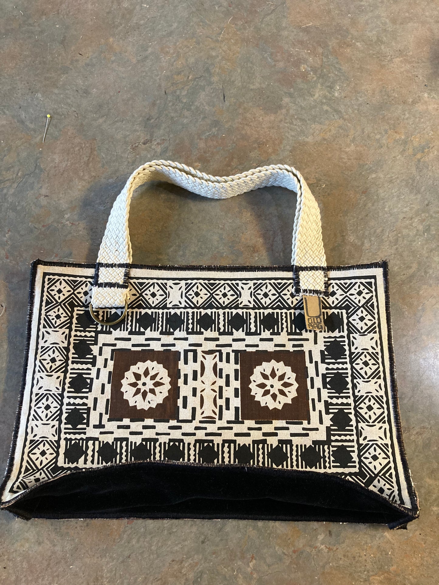 BAILEY / Tote